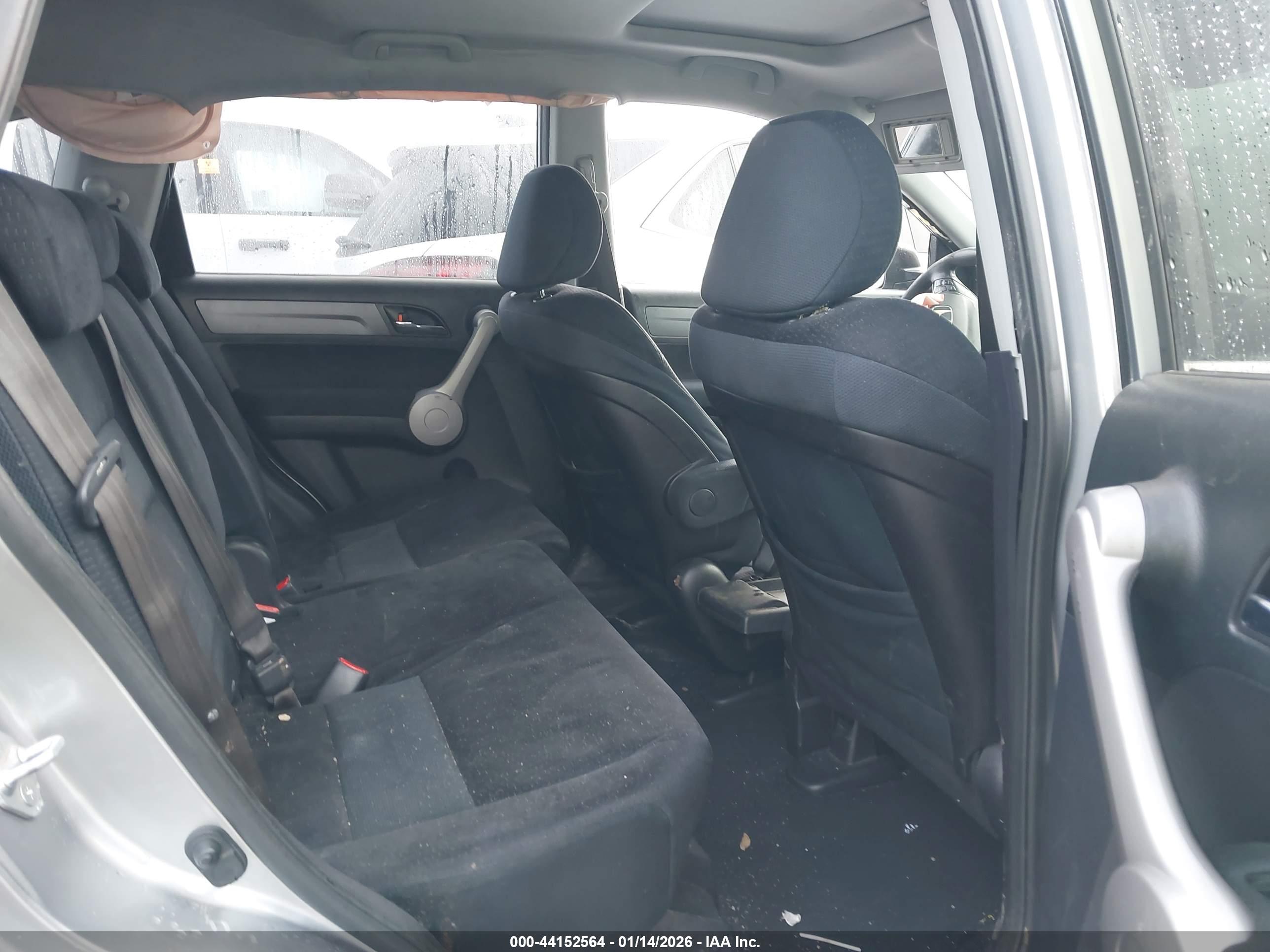 HONDA CR-V image 8