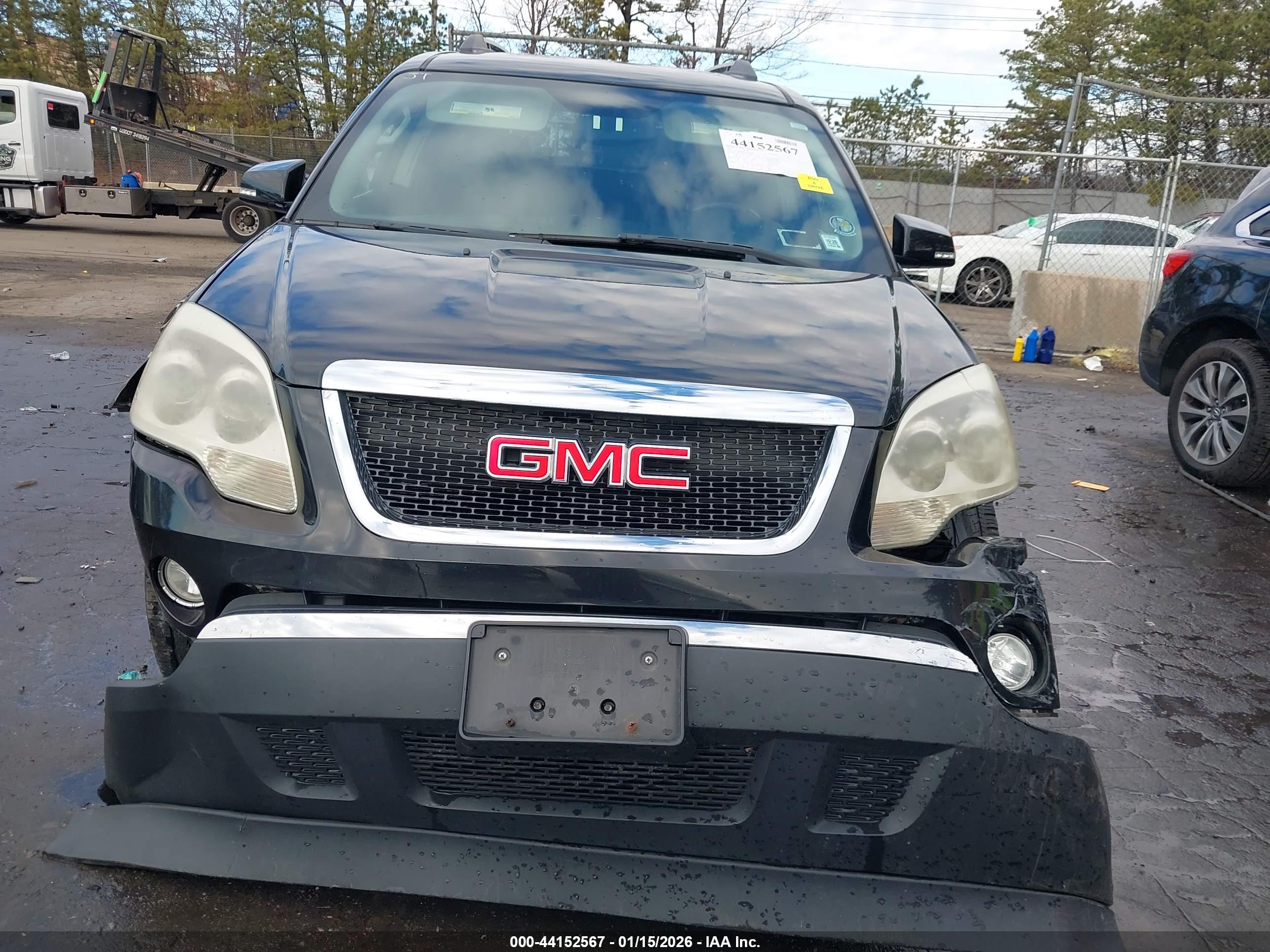 GMC ACADIA image 6