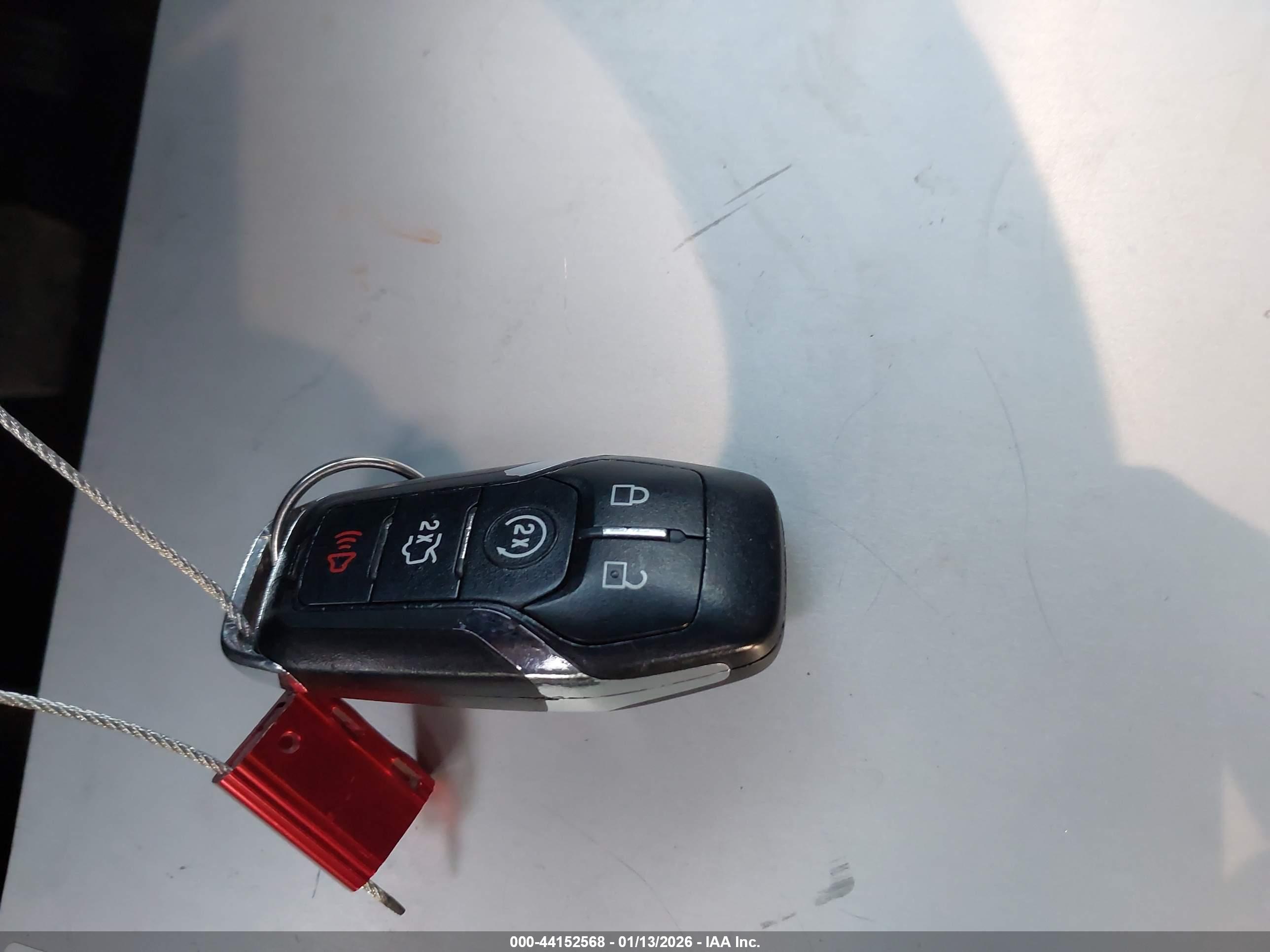 LINCOLN MKC image 11