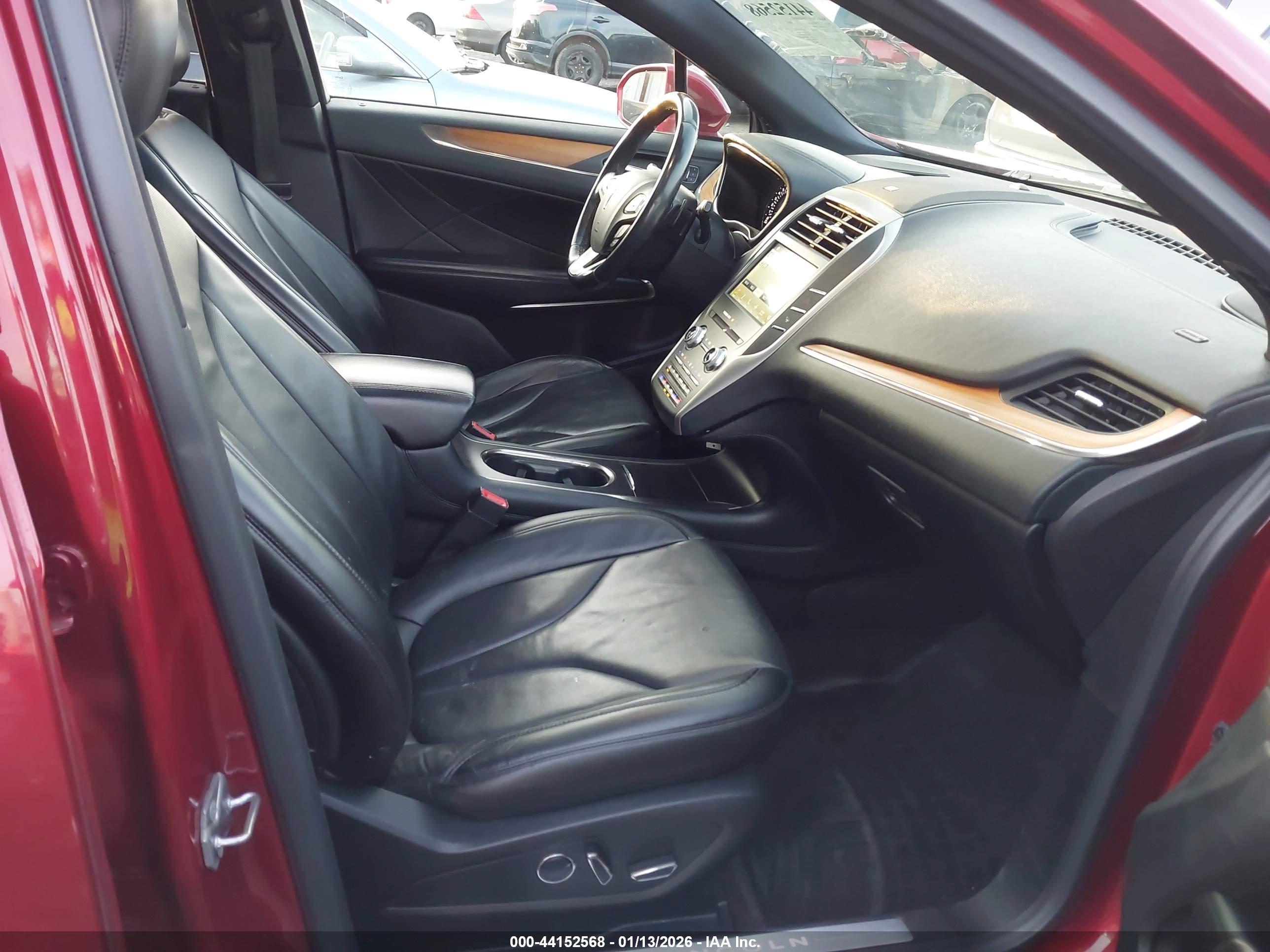 LINCOLN MKC image 5