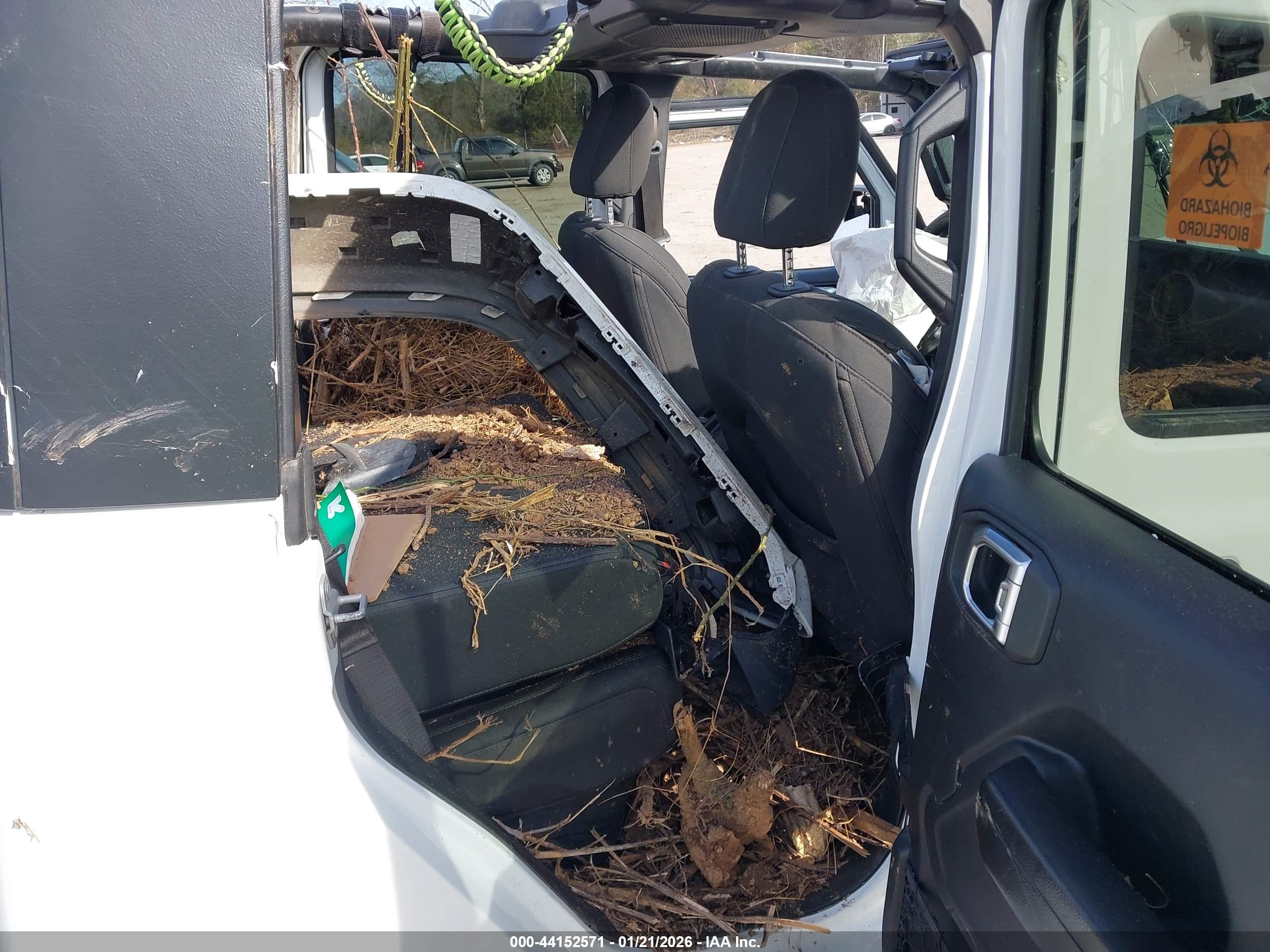 JEEP GLADIATOR image 8