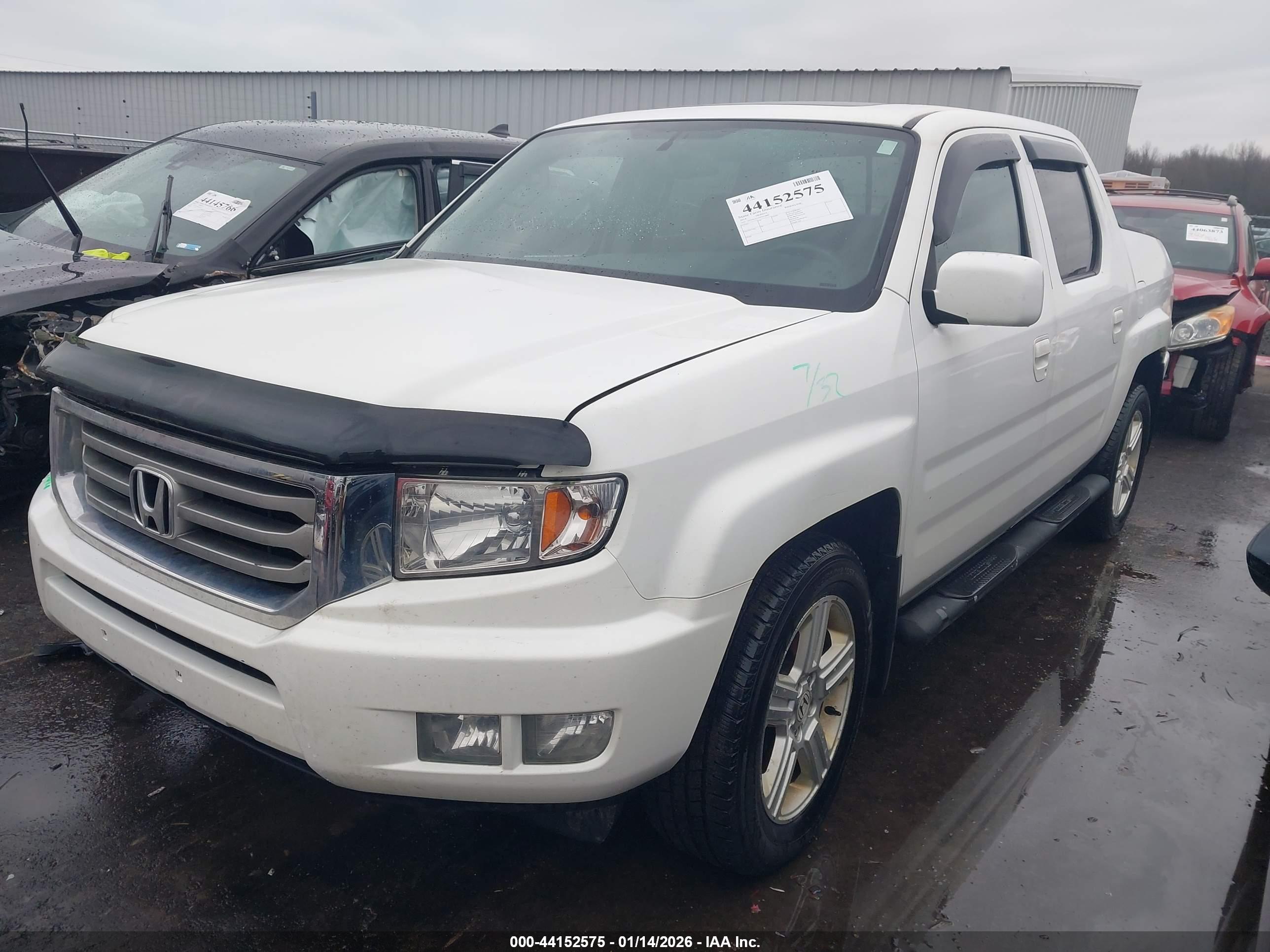 HONDA RIDGELINE image 2