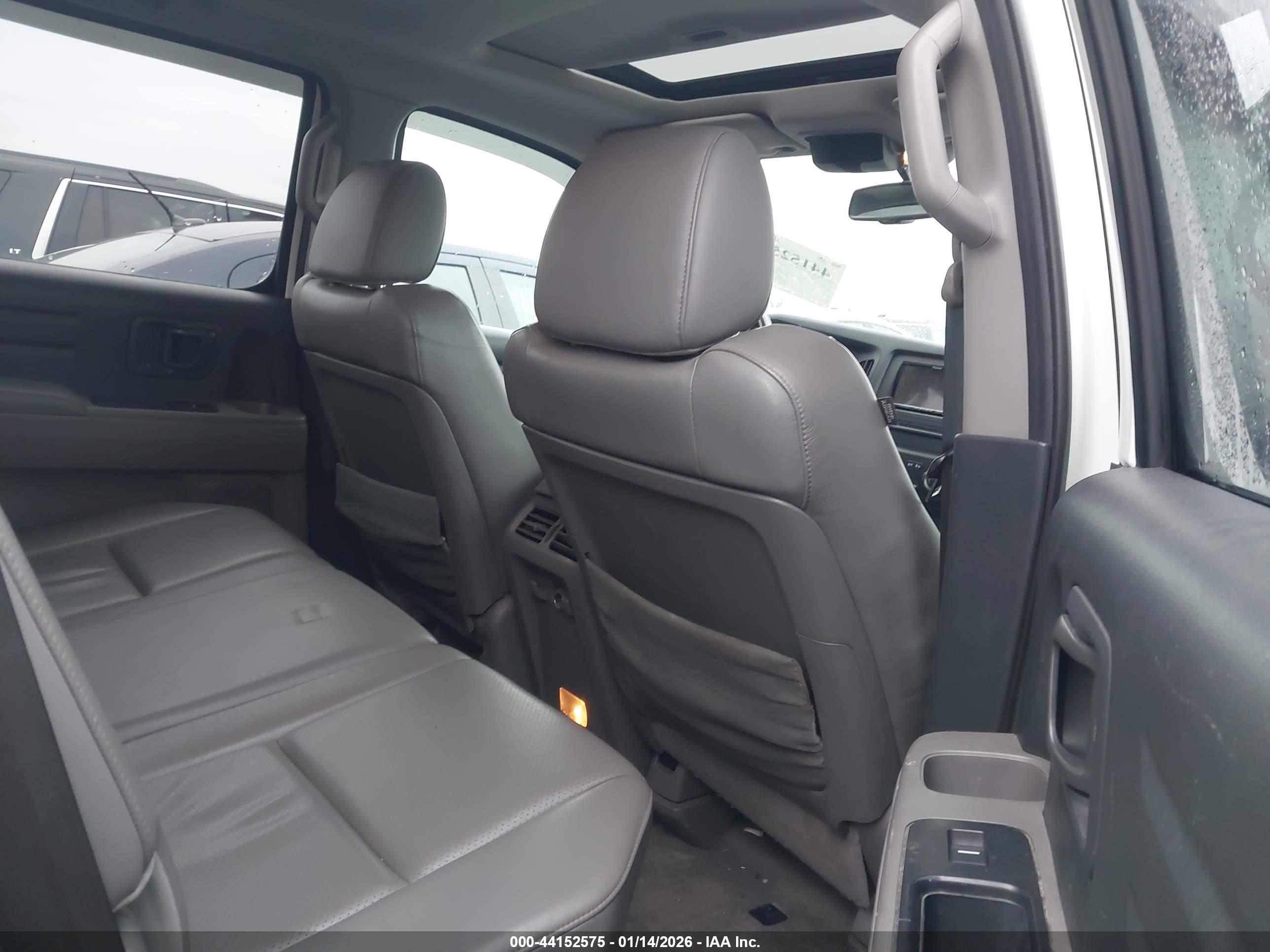 HONDA RIDGELINE image 8
