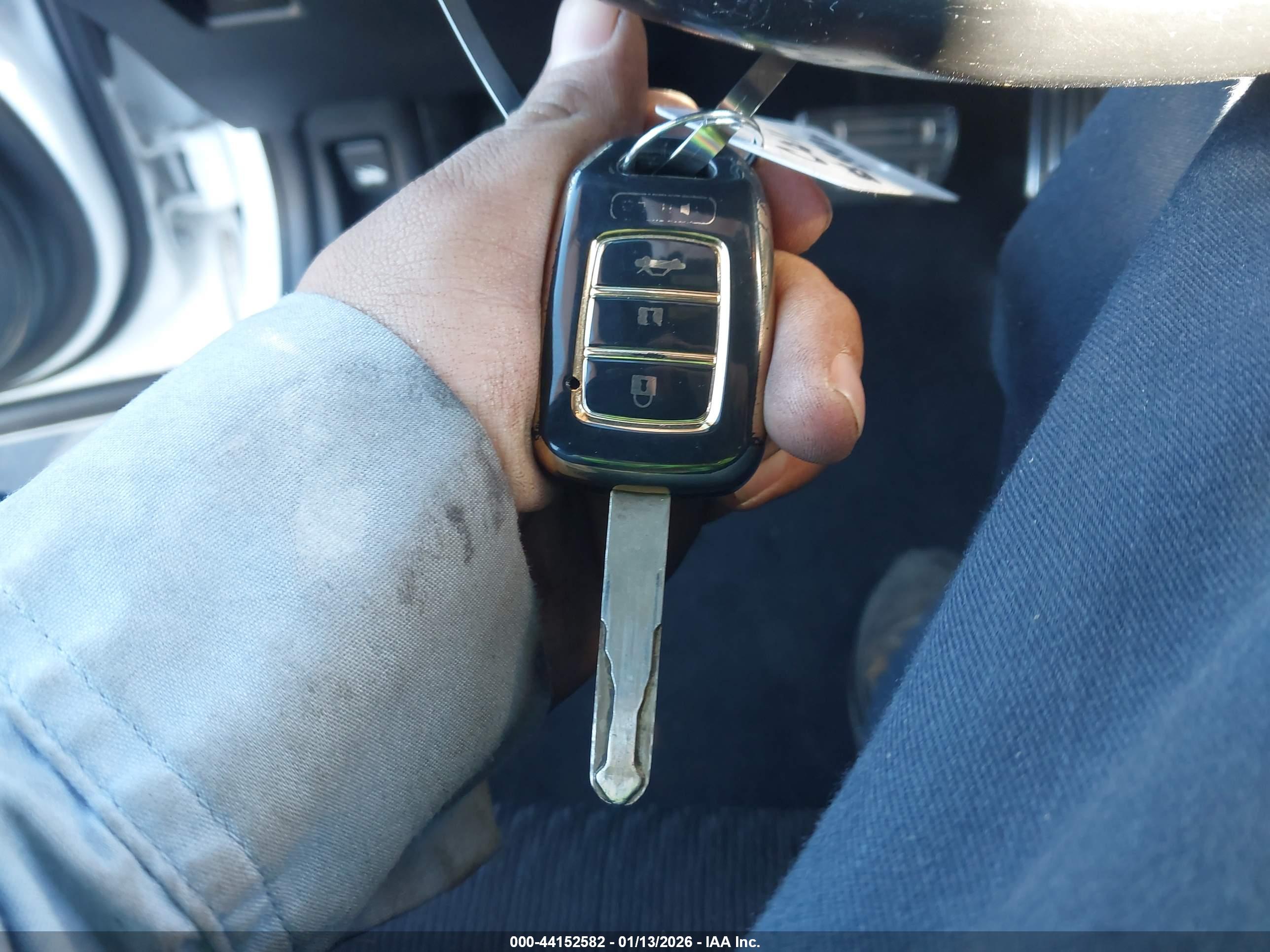 HONDA ACCORD image 11