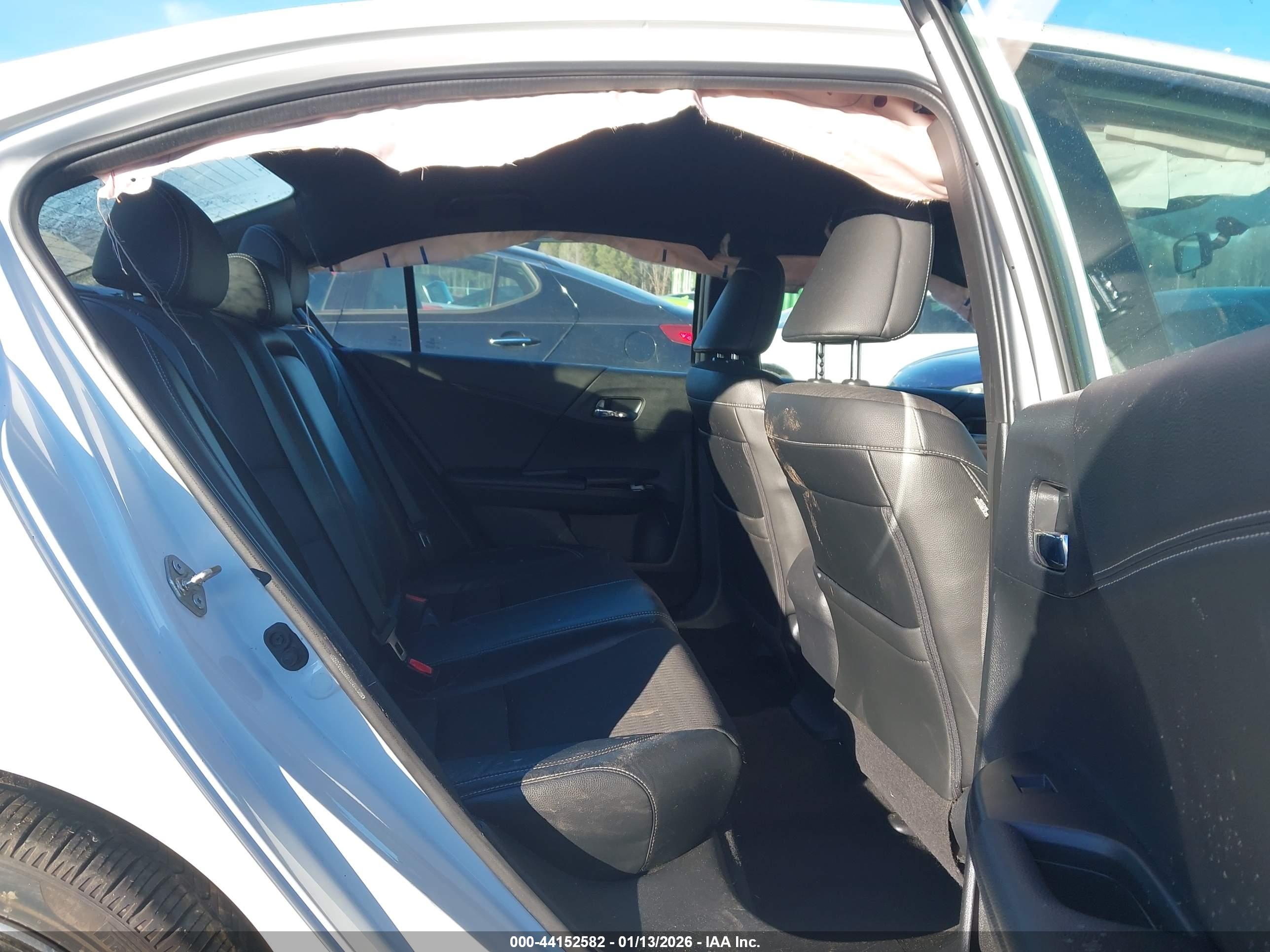 HONDA ACCORD image 8