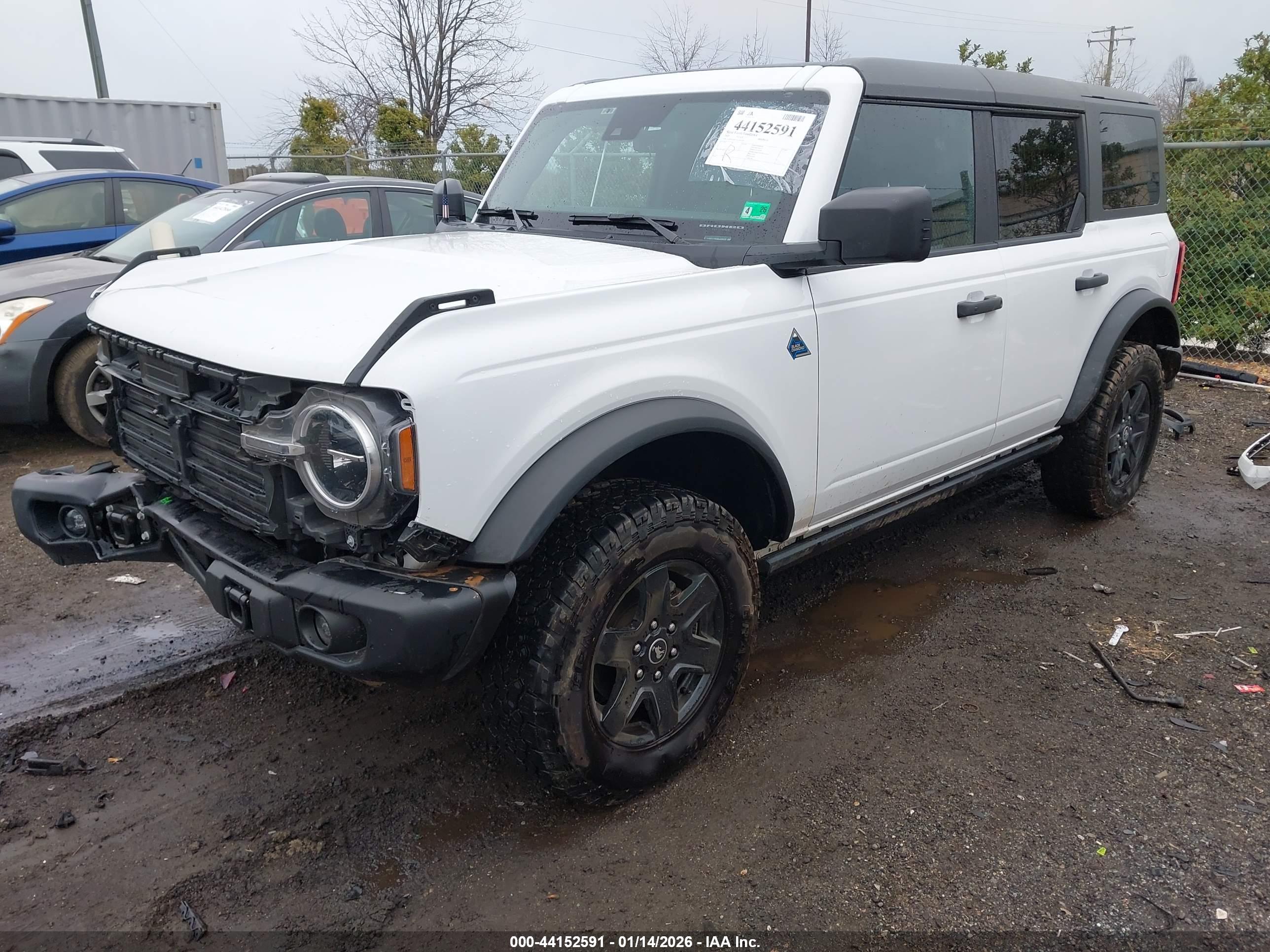FORD BRONCO image 2
