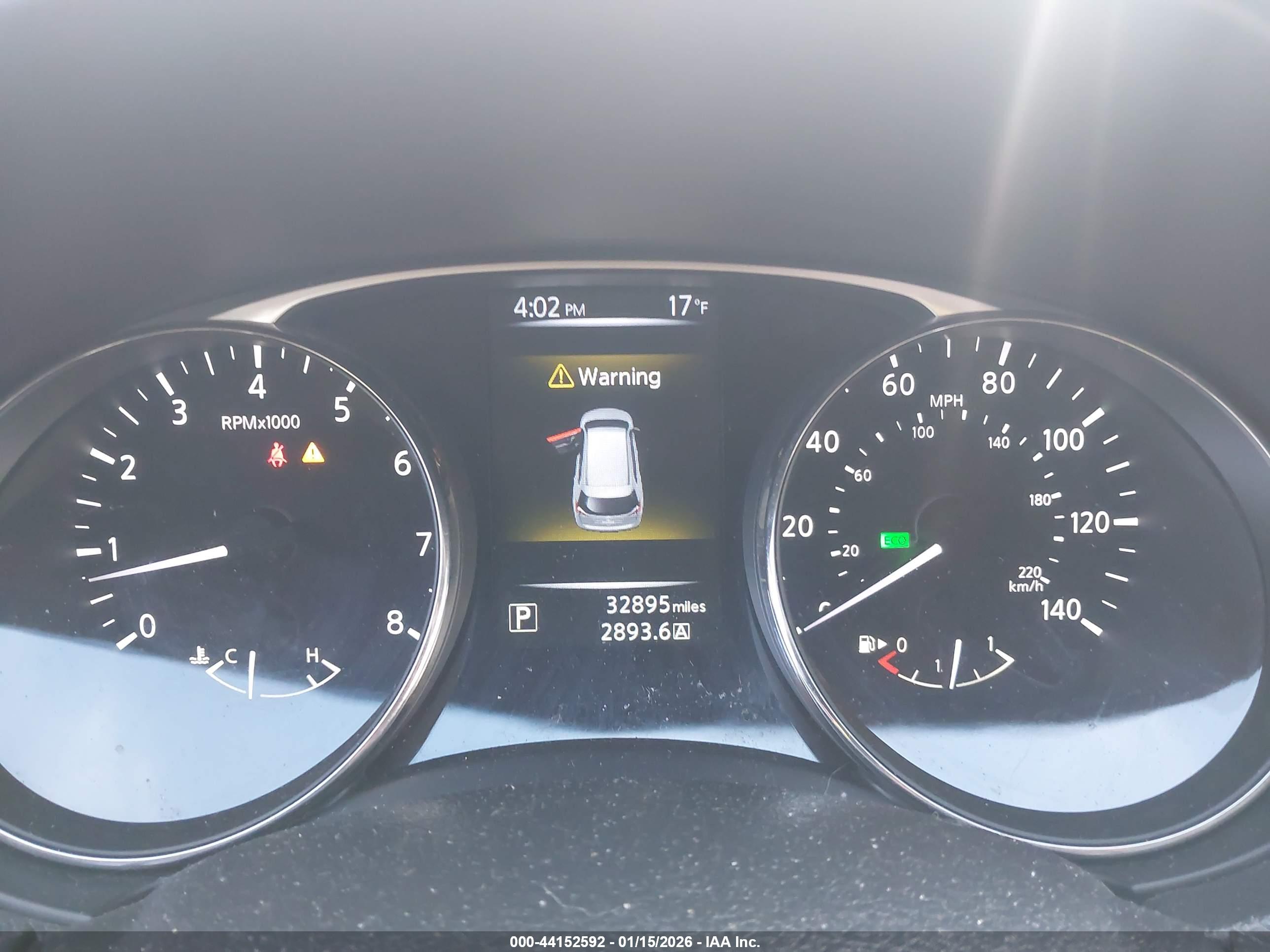 NISSAN ROGUE image 7