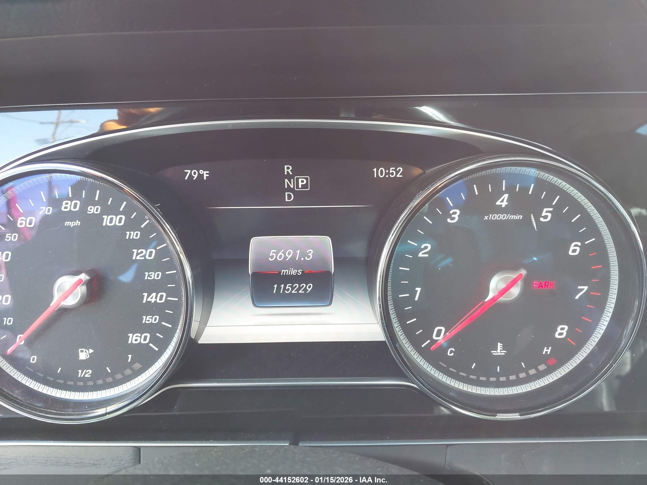 MERCEDES-BENZ E image 7