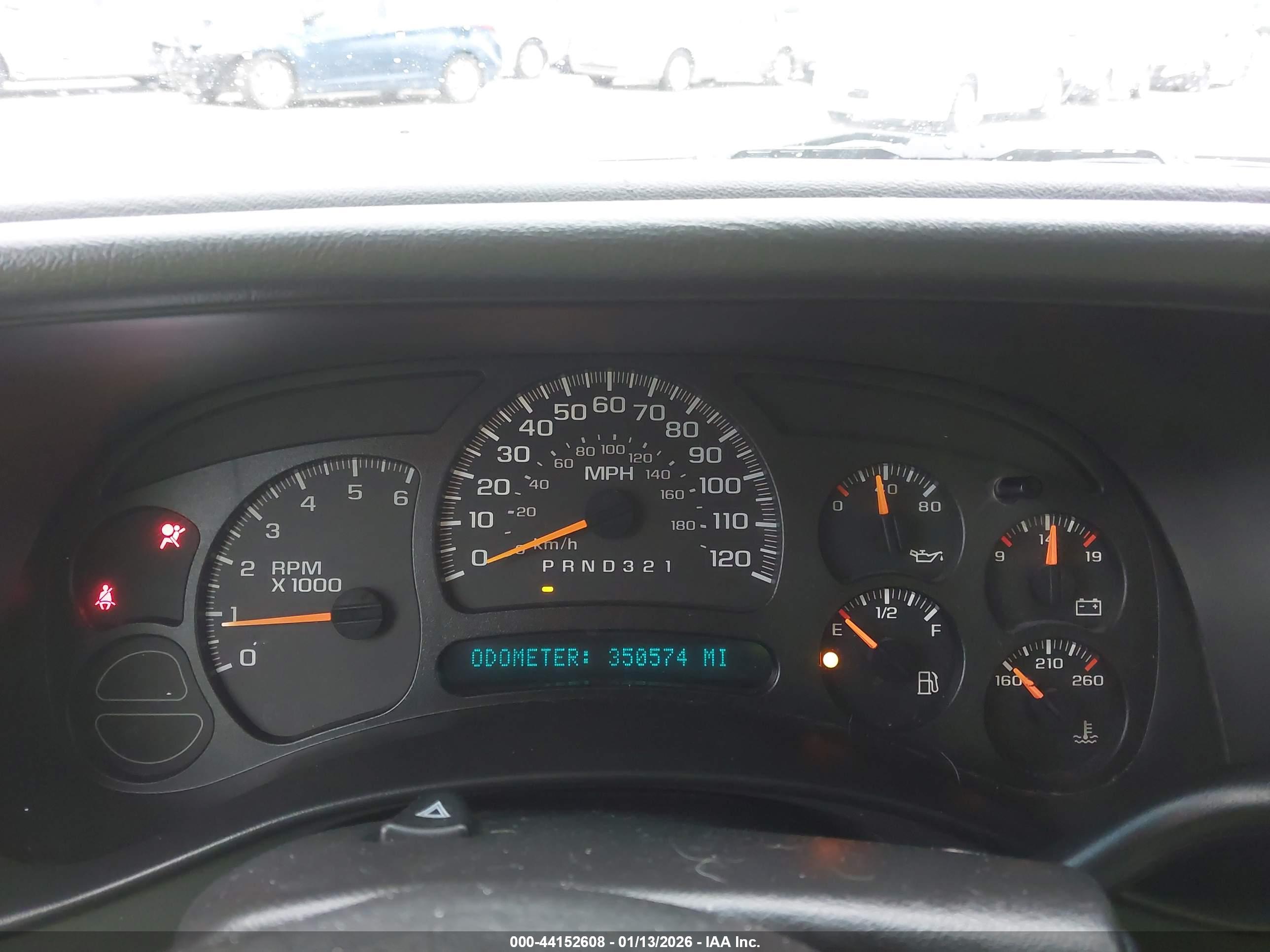 CHEVROLET SILVERADO image 7