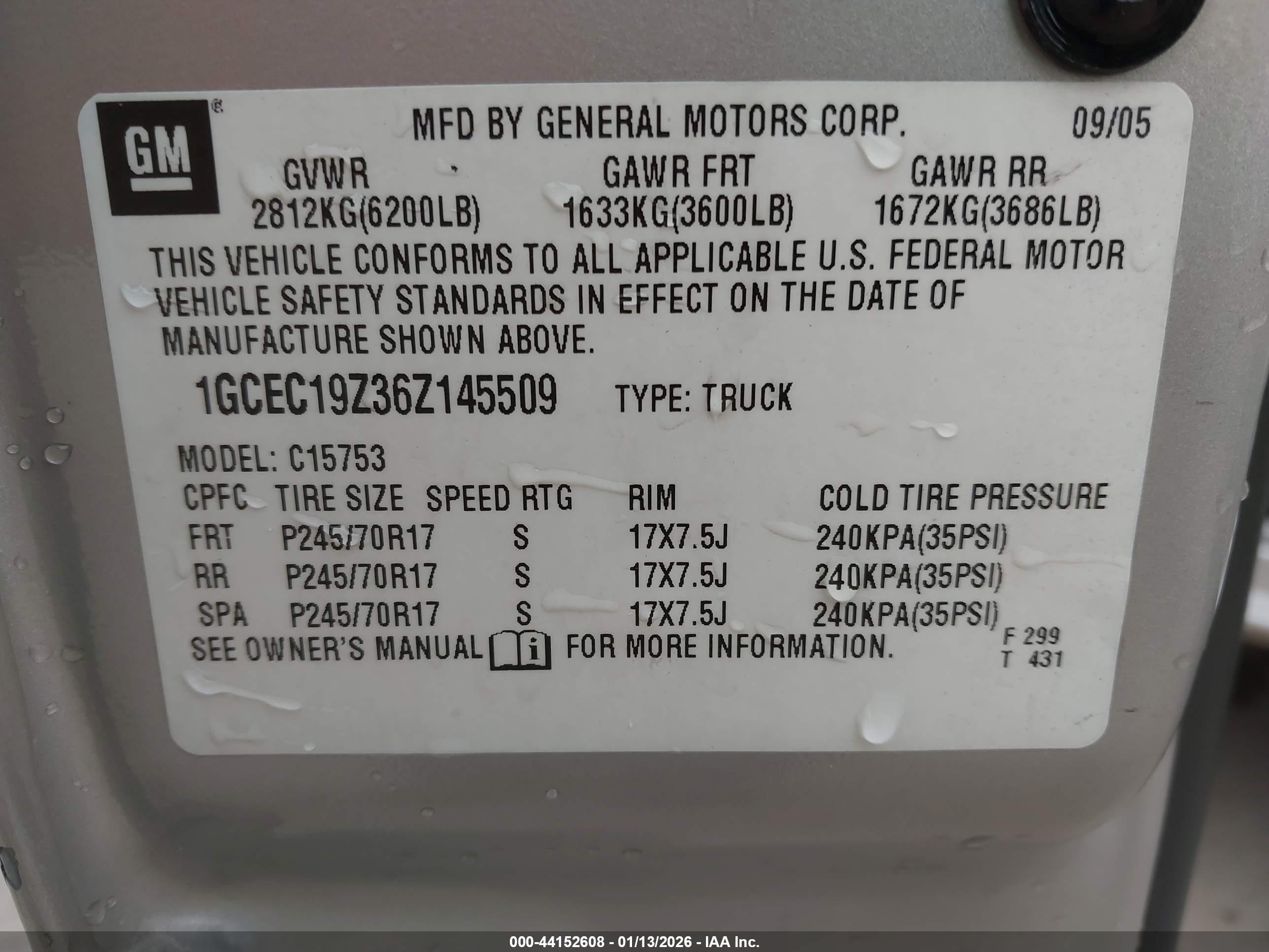 CHEVROLET SILVERADO image 9