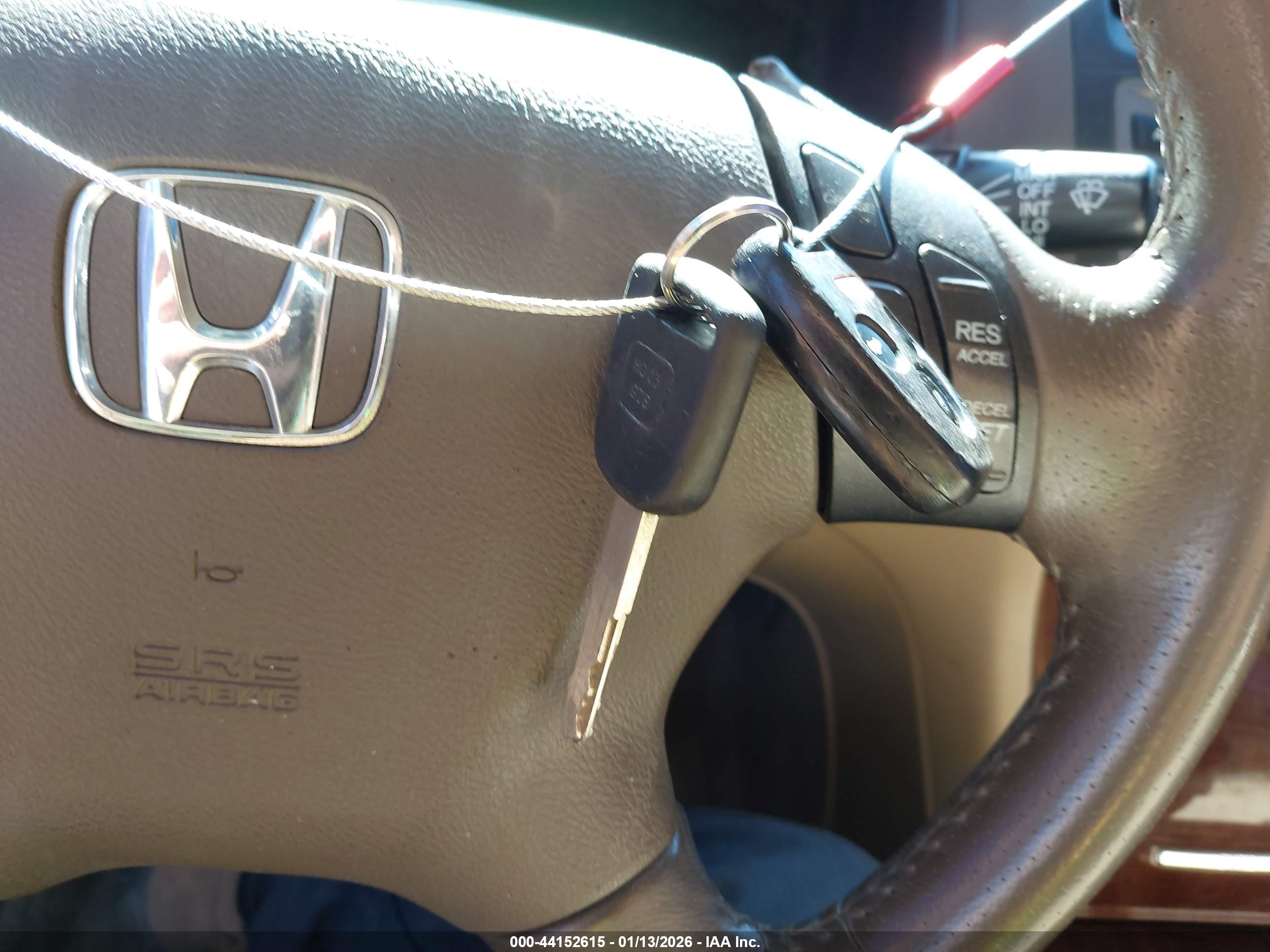 HONDA ACCORD image 11