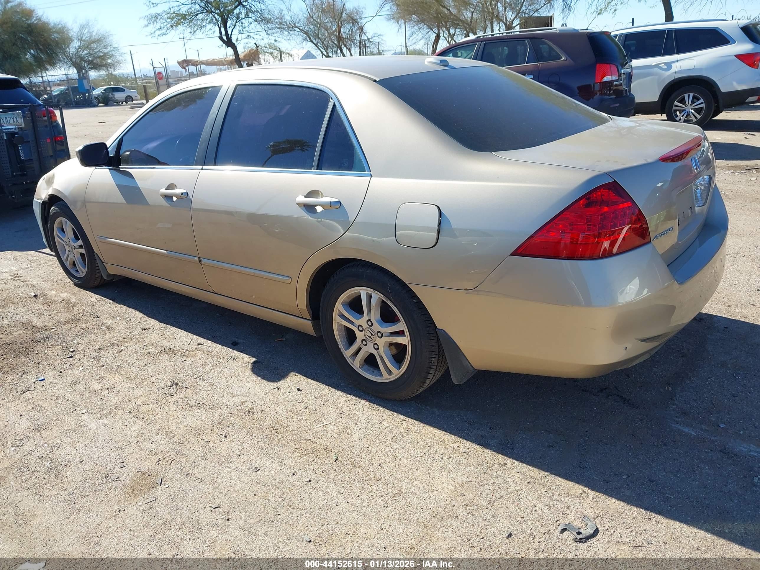 HONDA ACCORD image 3