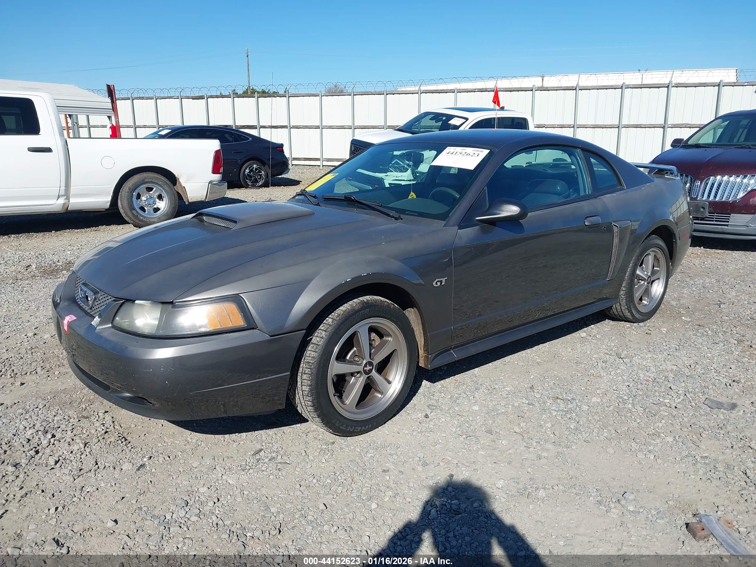 FORD MUSTANG image 2
