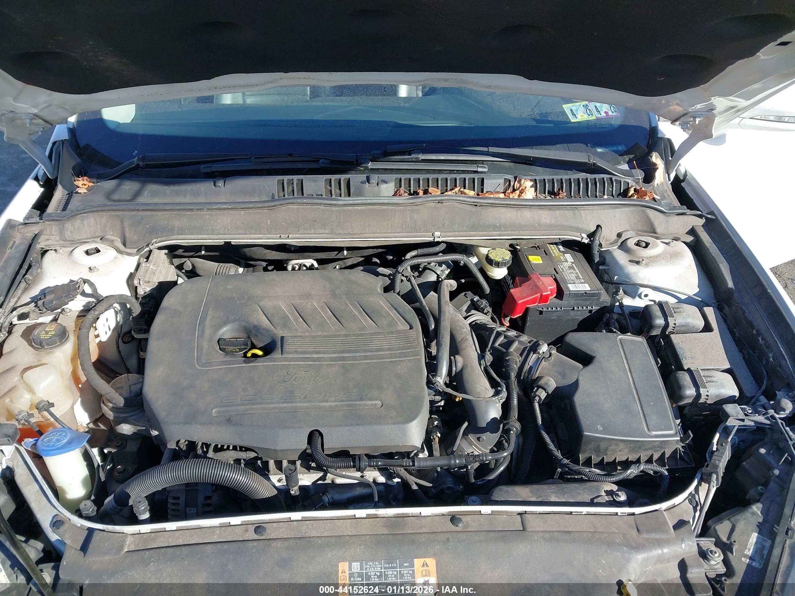 FORD FUSION image 10