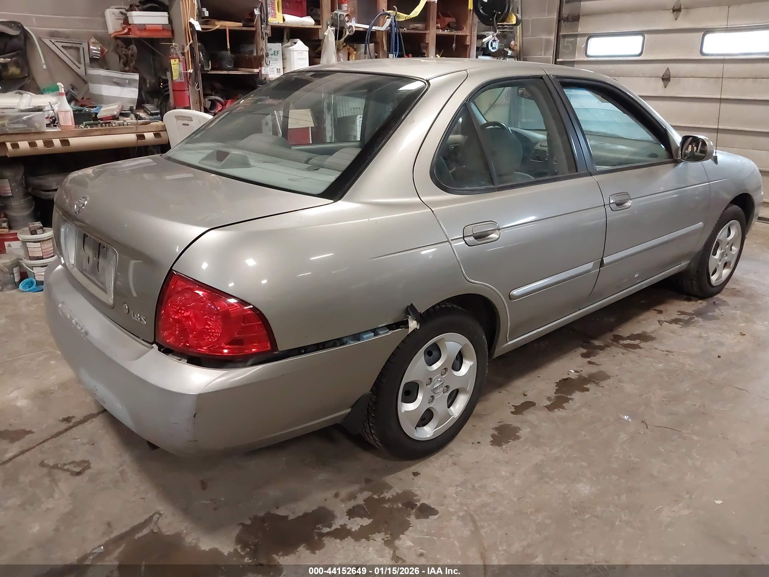 NISSAN SENTRA image 4