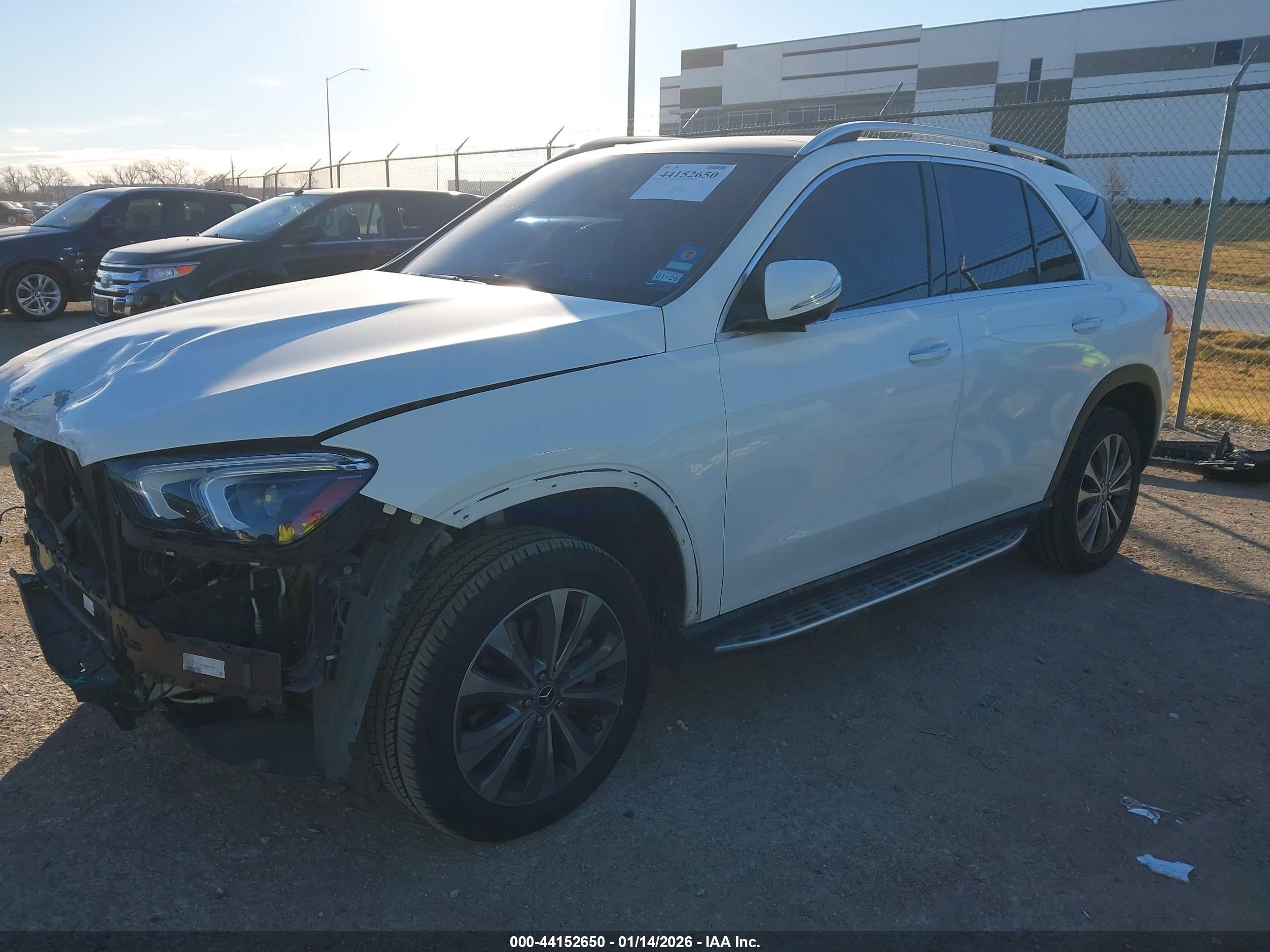 MERCEDES-BENZ GLE image 2