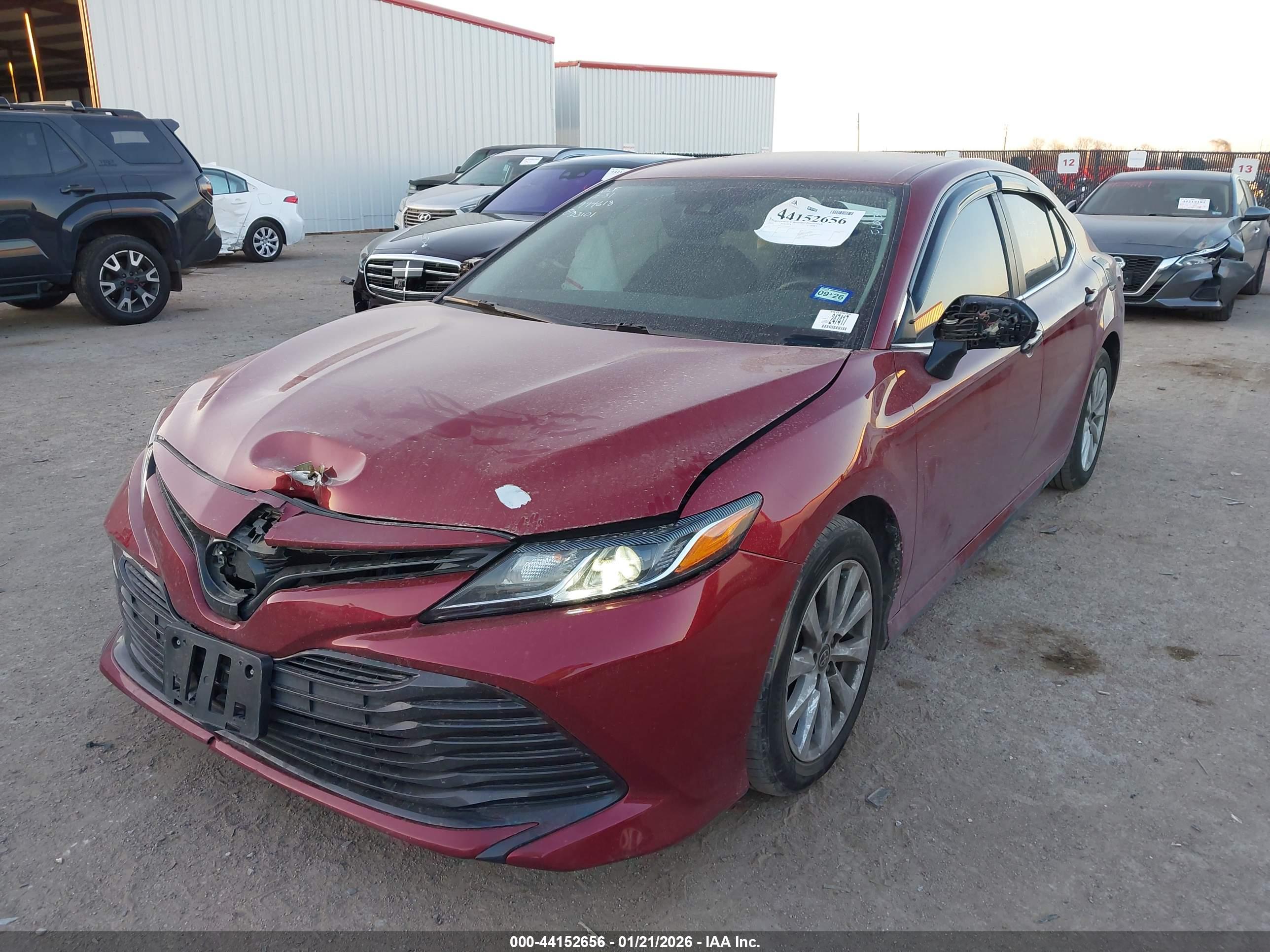 TOYOTA CAMRY image 2