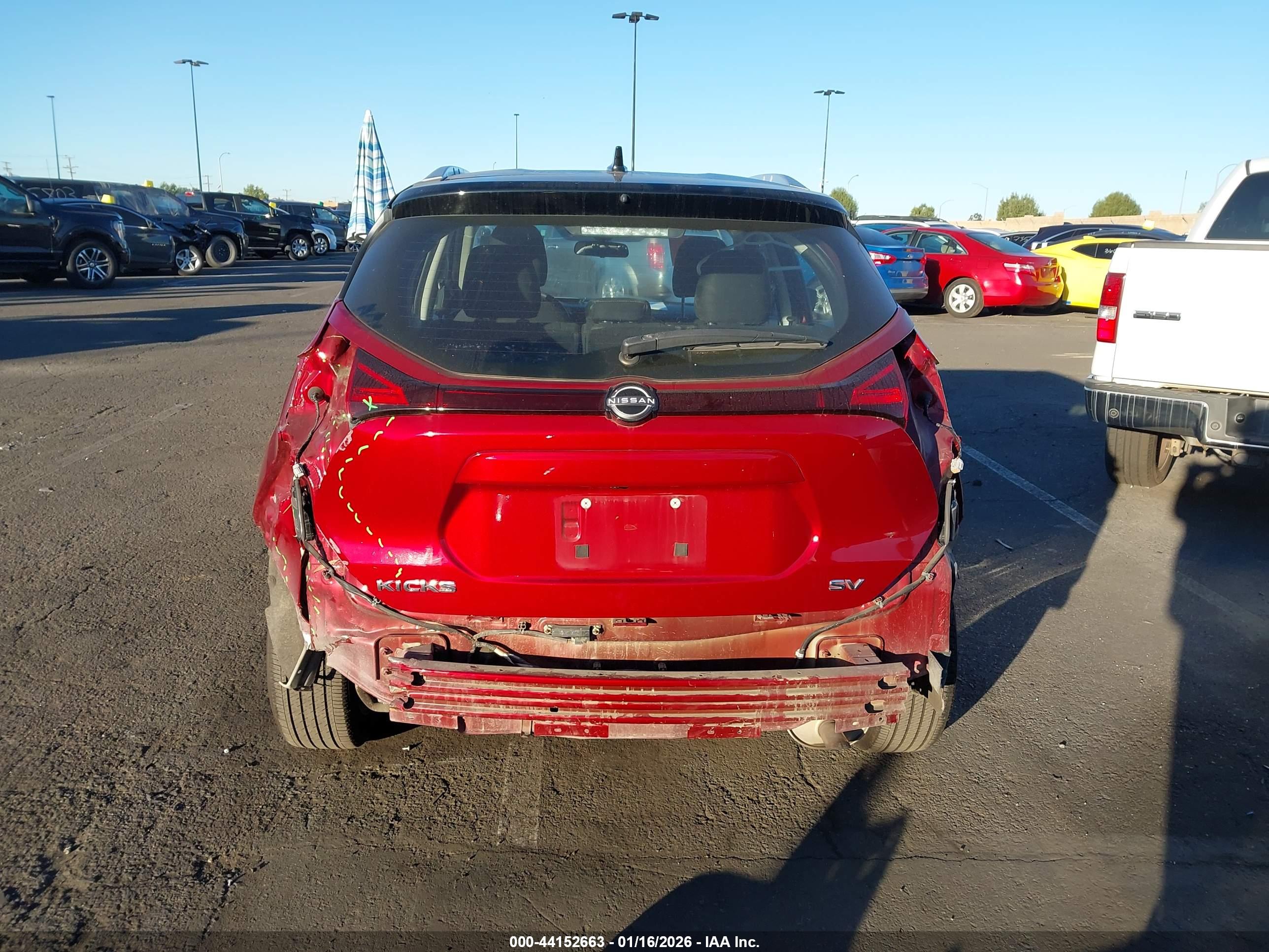 NISSAN KICKS image 6