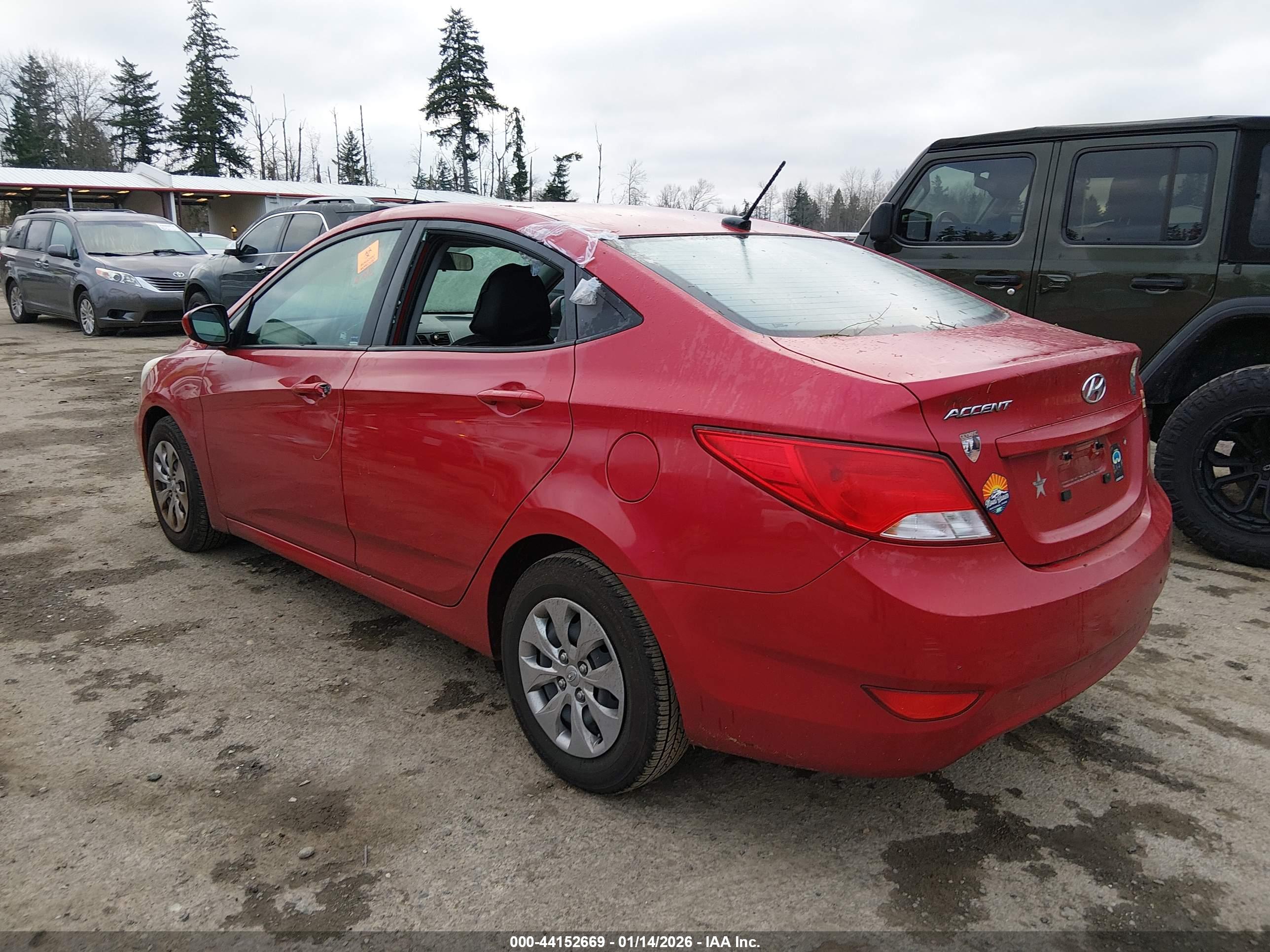 HYUNDAI ACCENT image 3