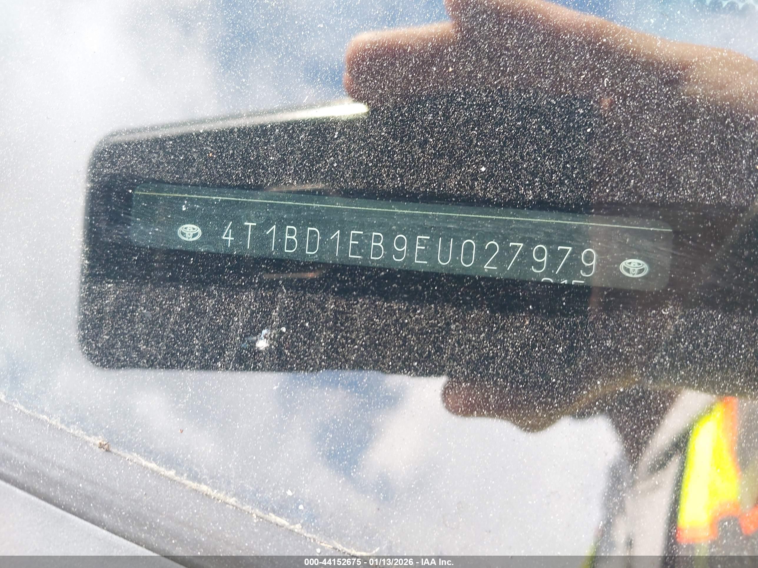 TOYOTA AVALON image 9