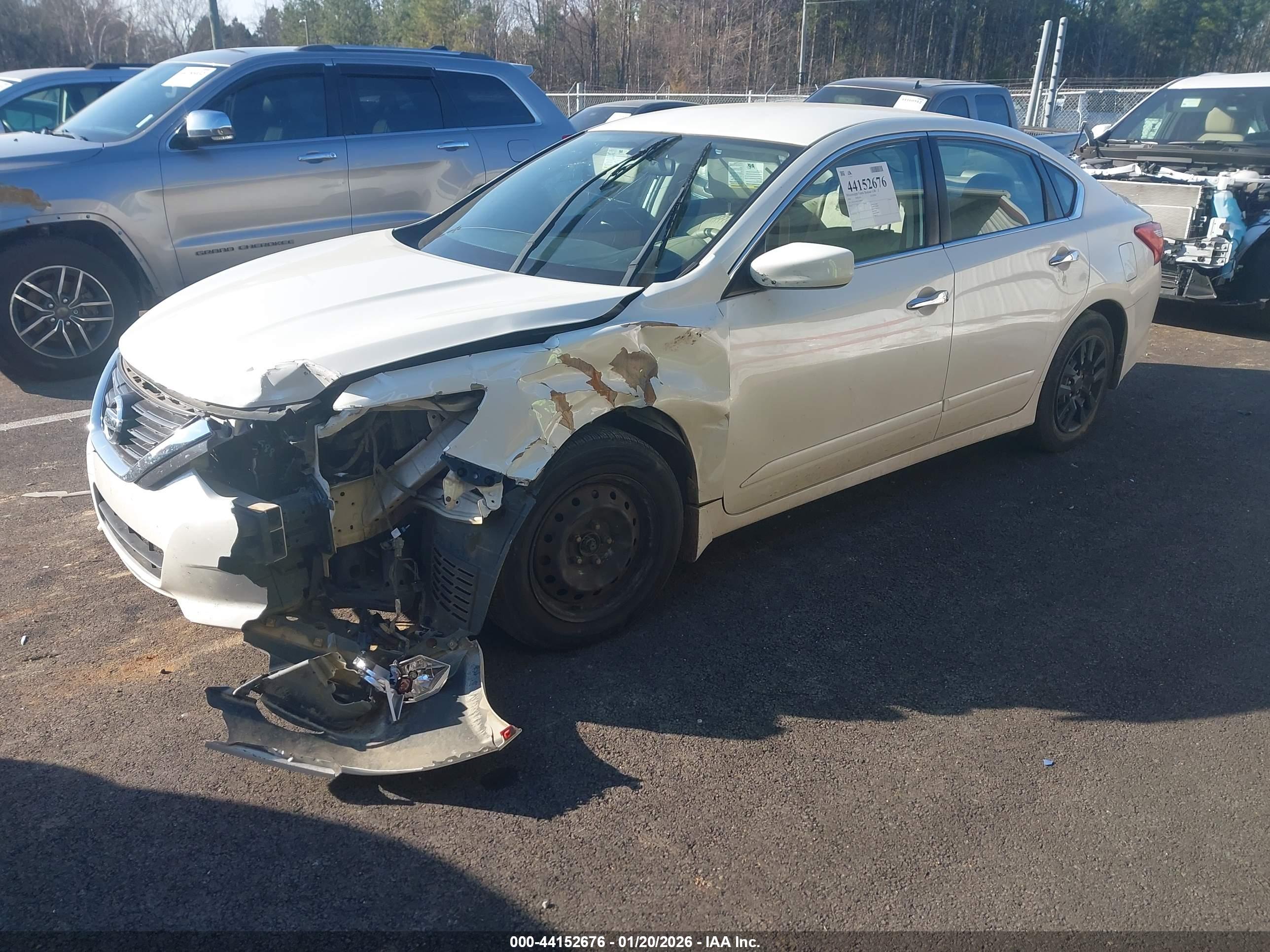 NISSAN ALTIMA image 2