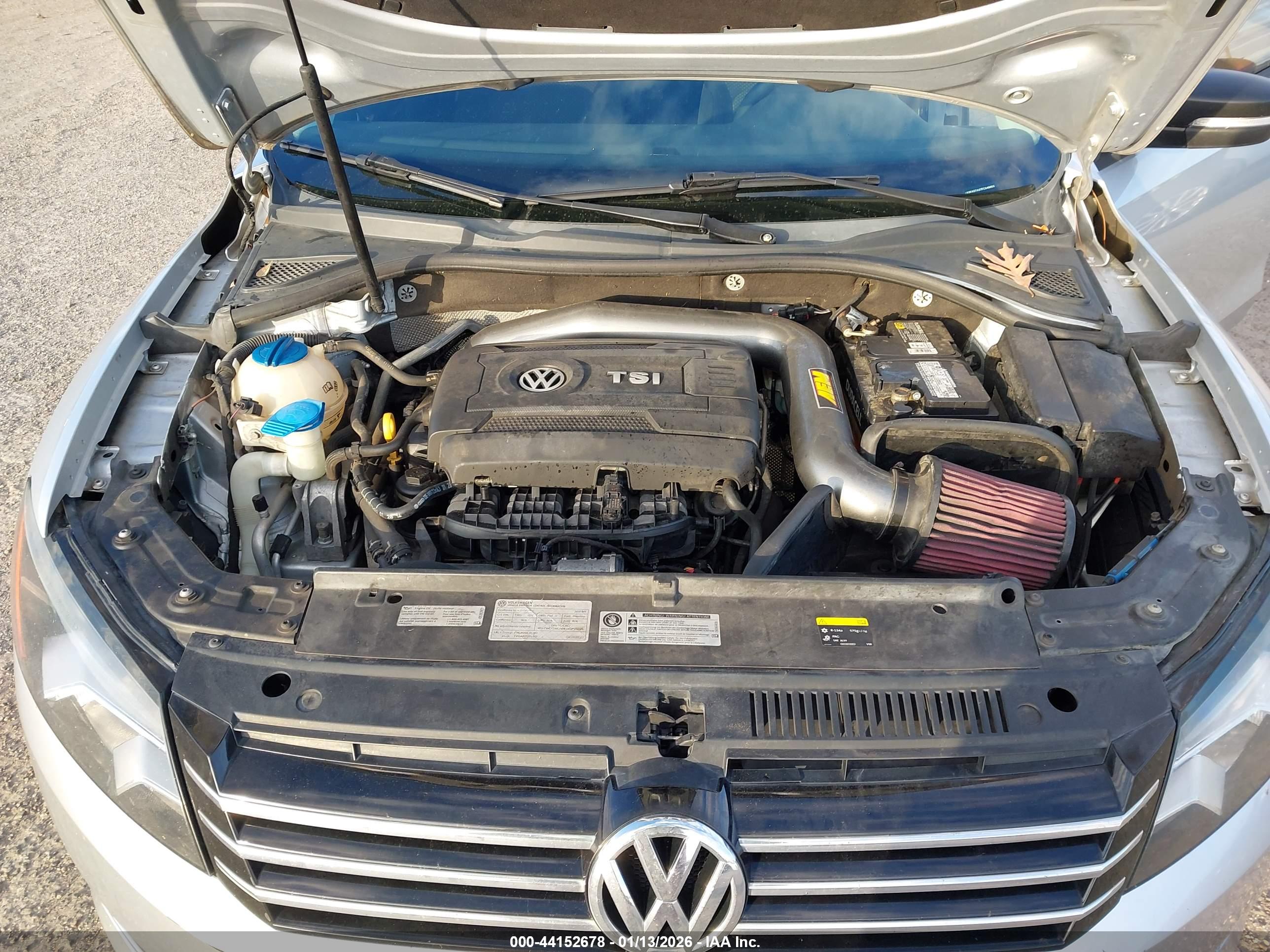 VOLKSWAGEN PASSAT image 10