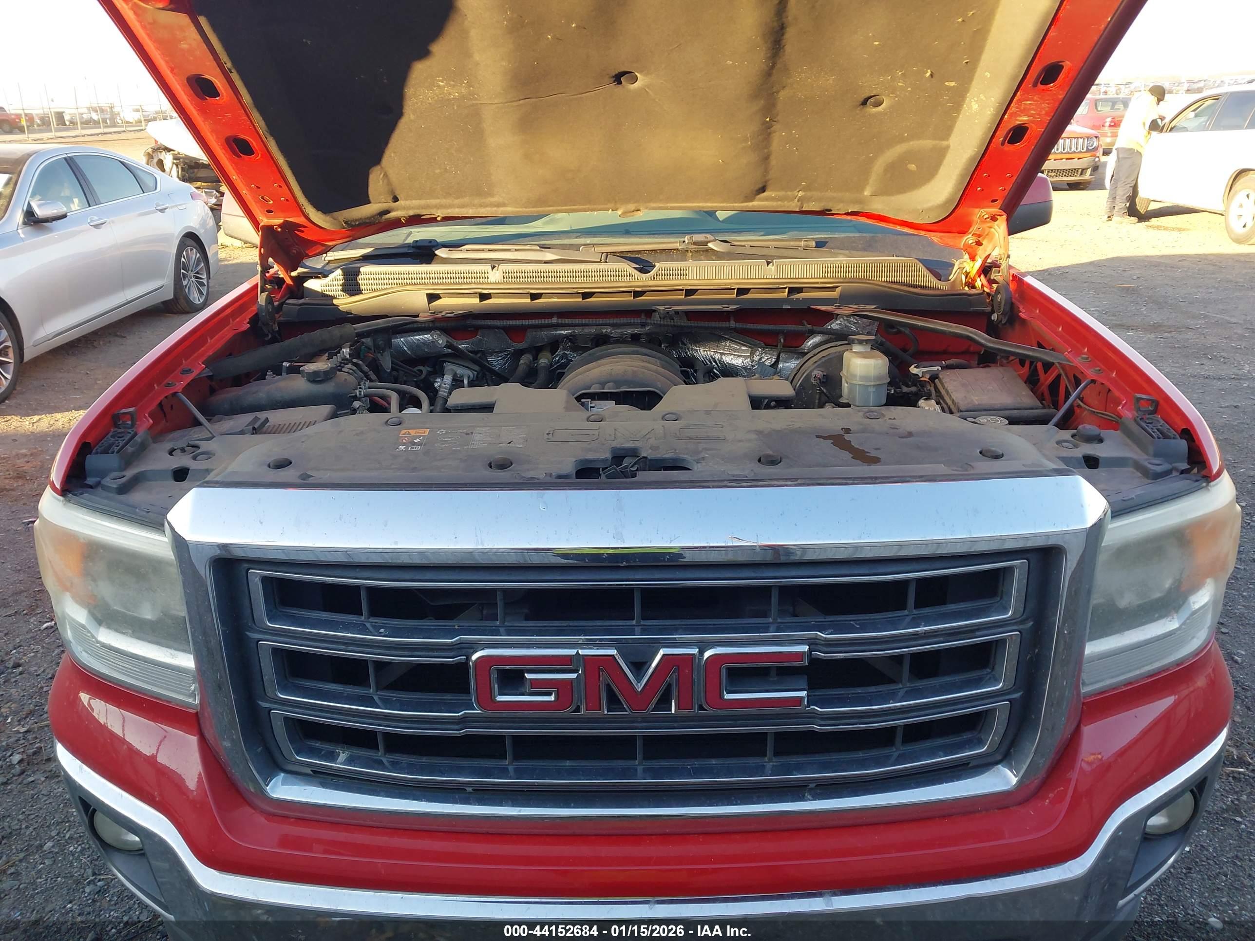 GMC SIERRA image 10