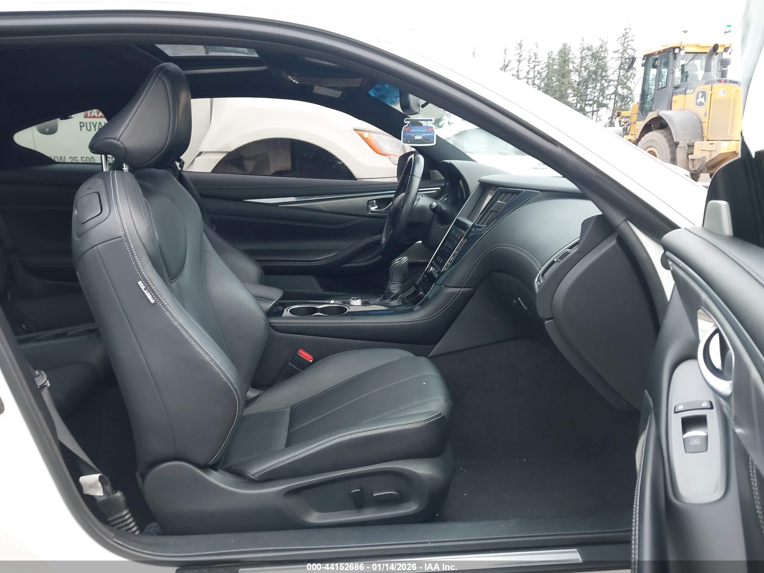 INFINITI Q60 image 5