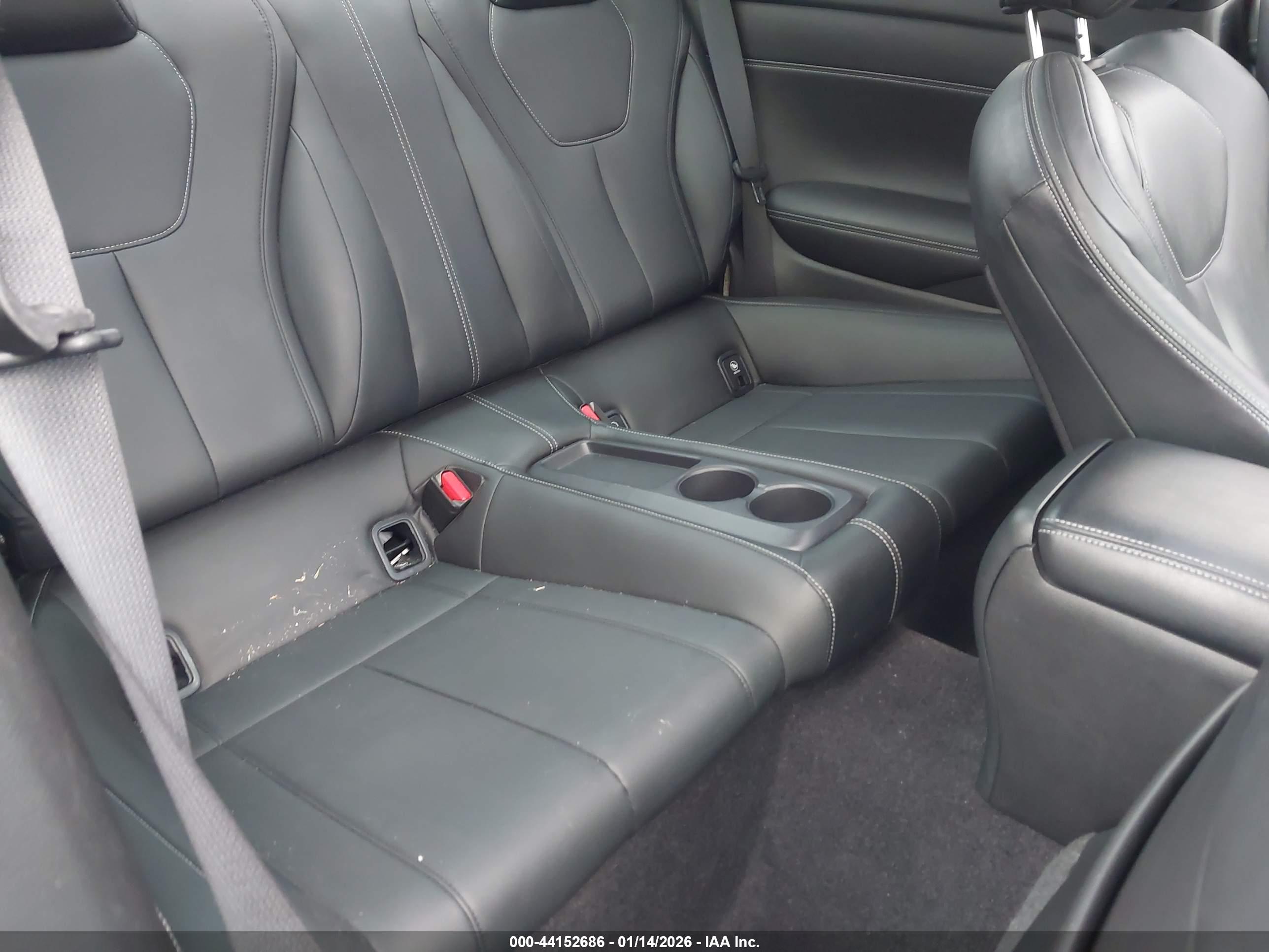 INFINITI Q60 image 8