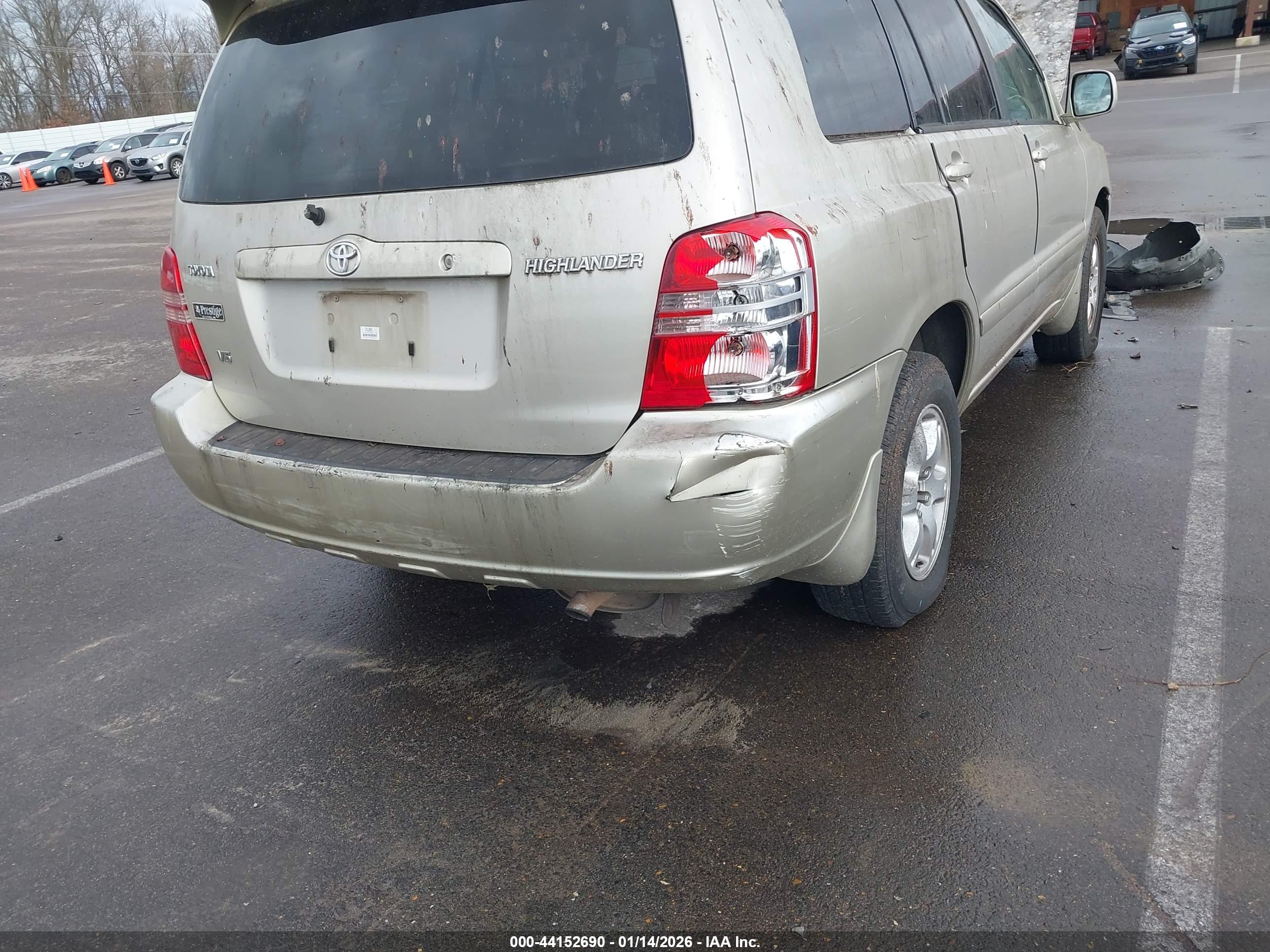 TOYOTA HIGHLANDER image 6
