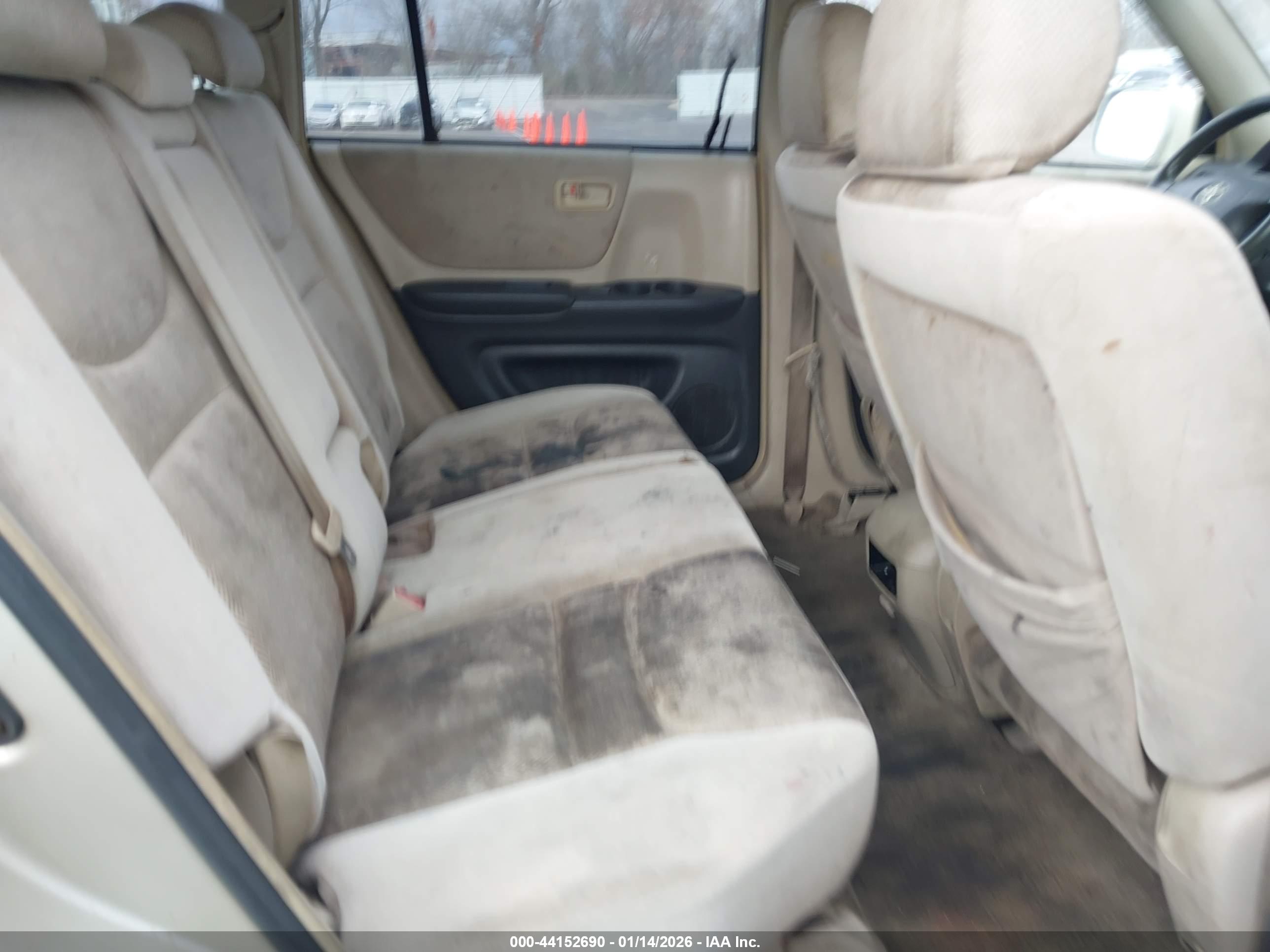 TOYOTA HIGHLANDER image 8