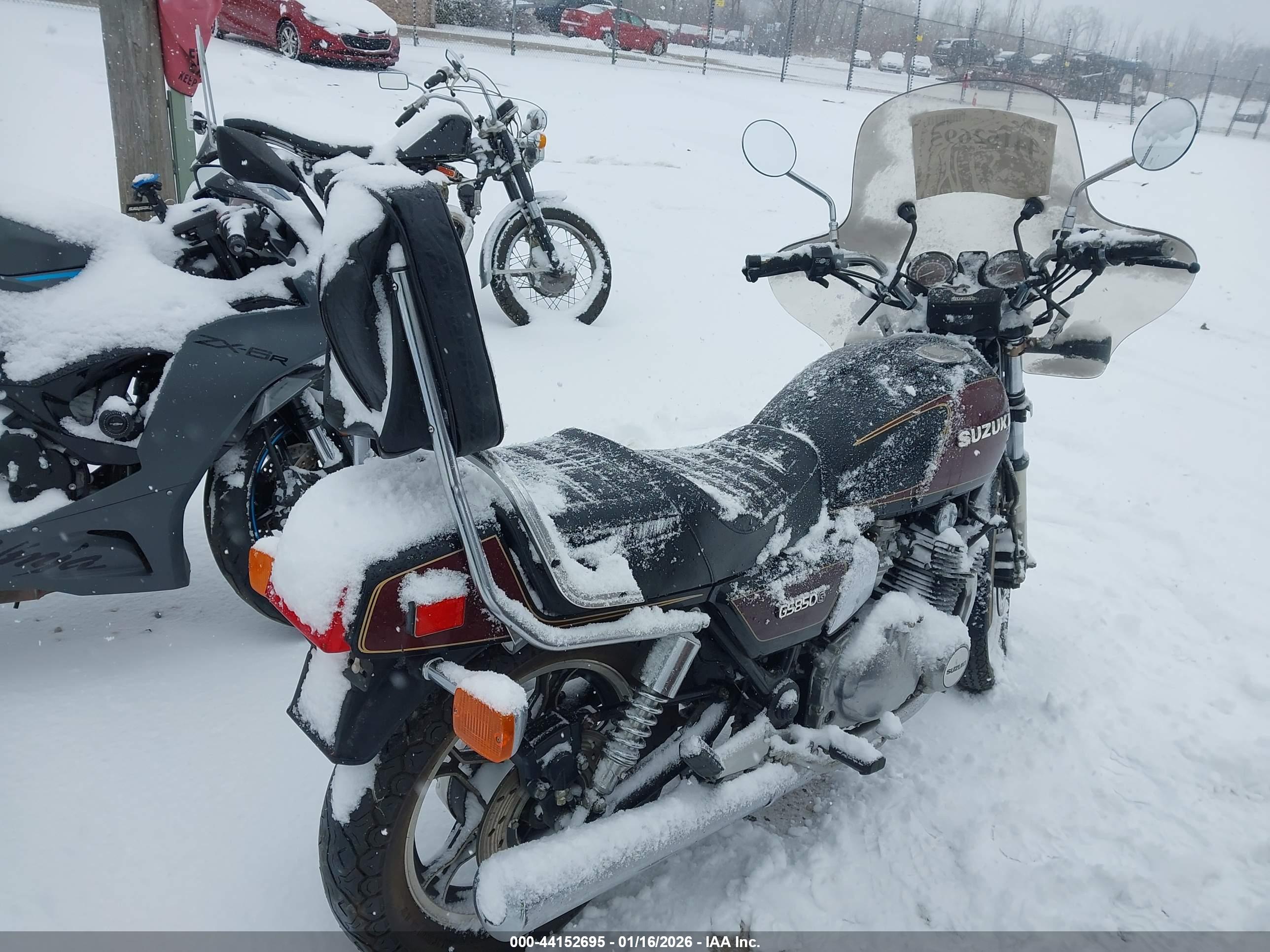 SUZUKI GS850 image 4
