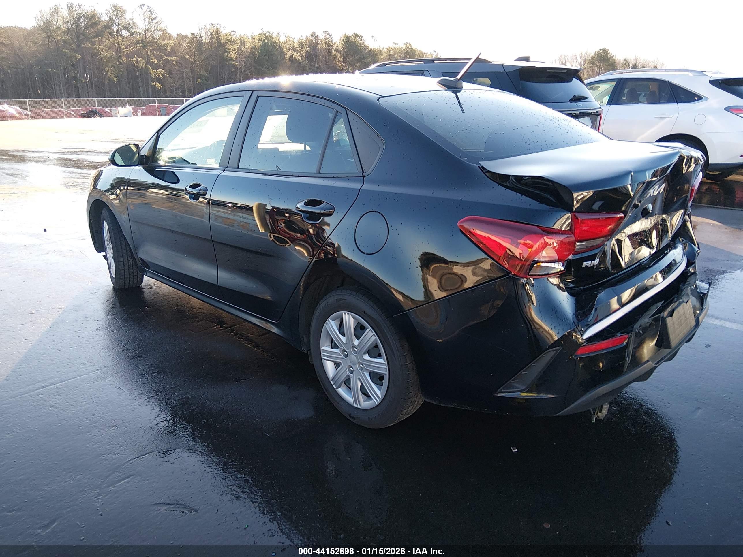 KIA RIO image 3