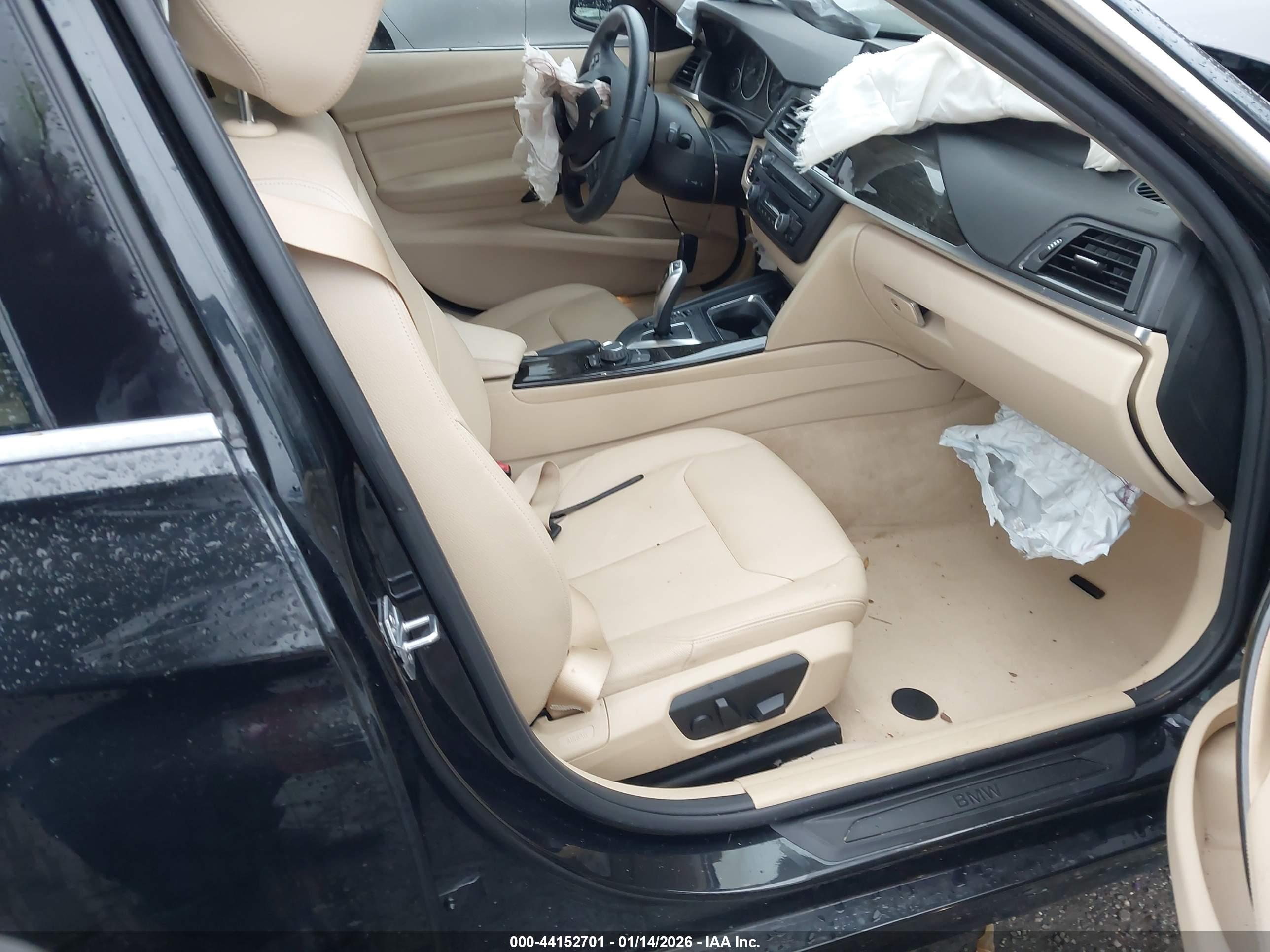 BMW 335I image 5