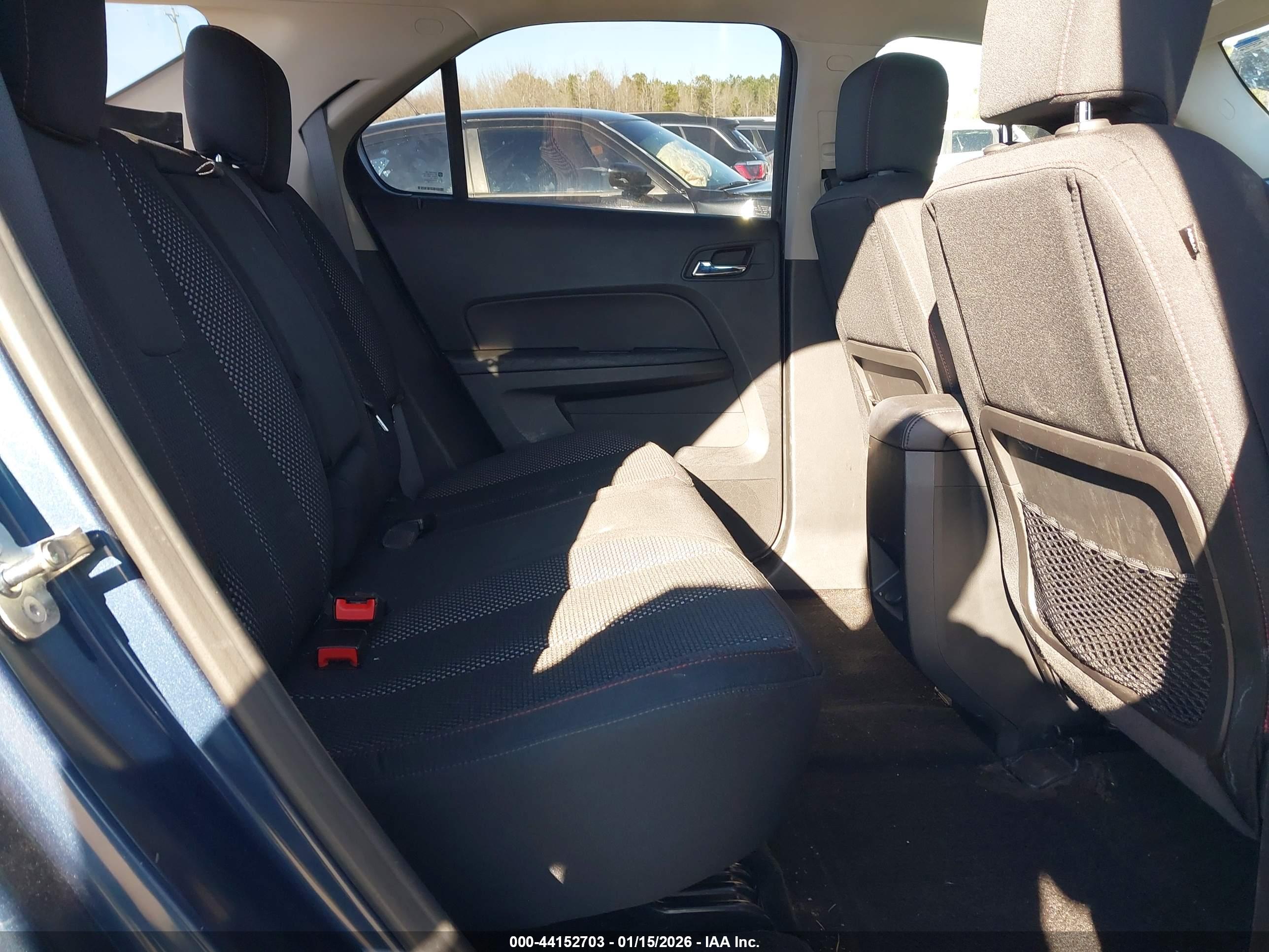 CHEVROLET EQUINOX image 8