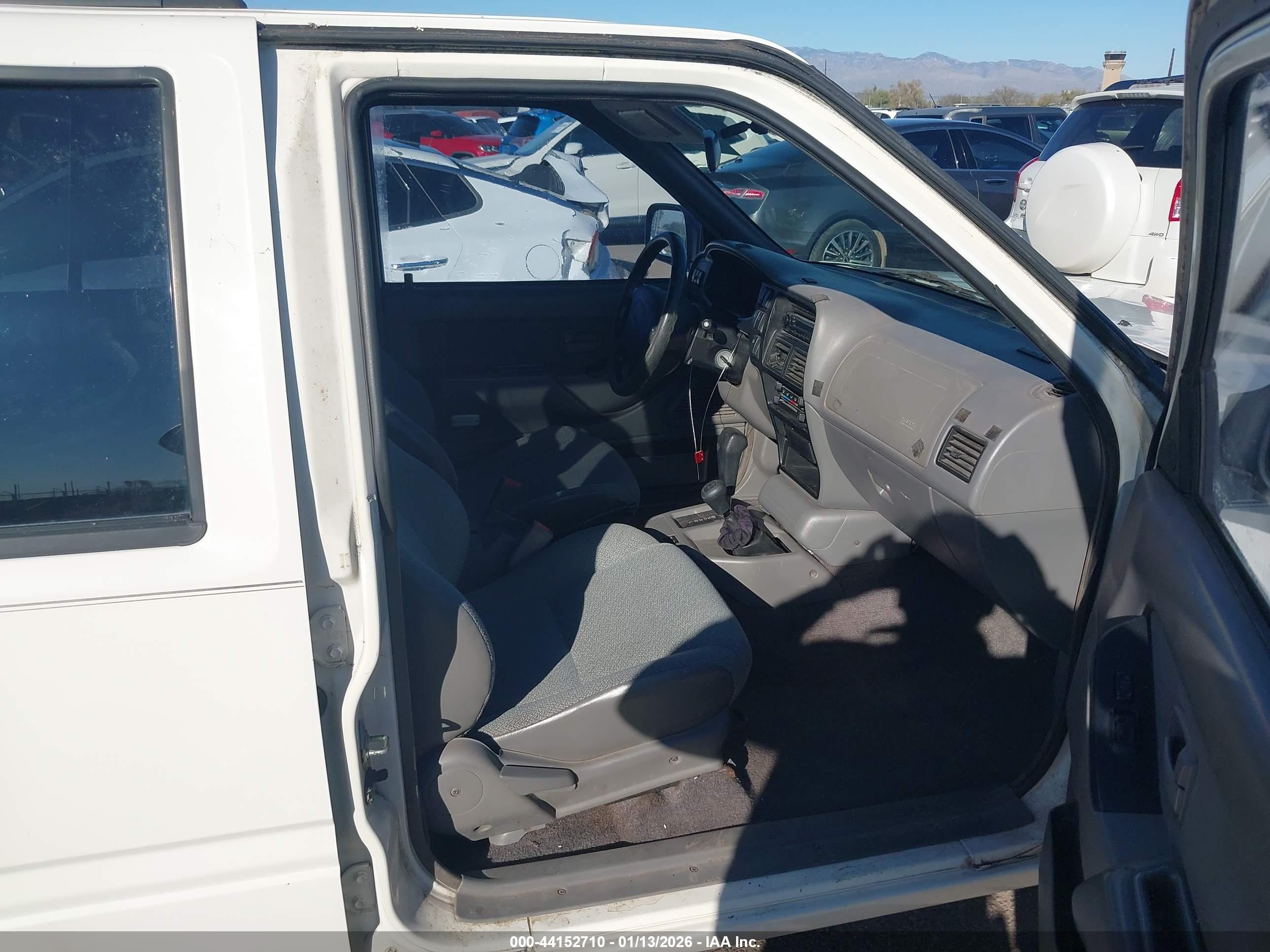ISUZU RODEO image 5