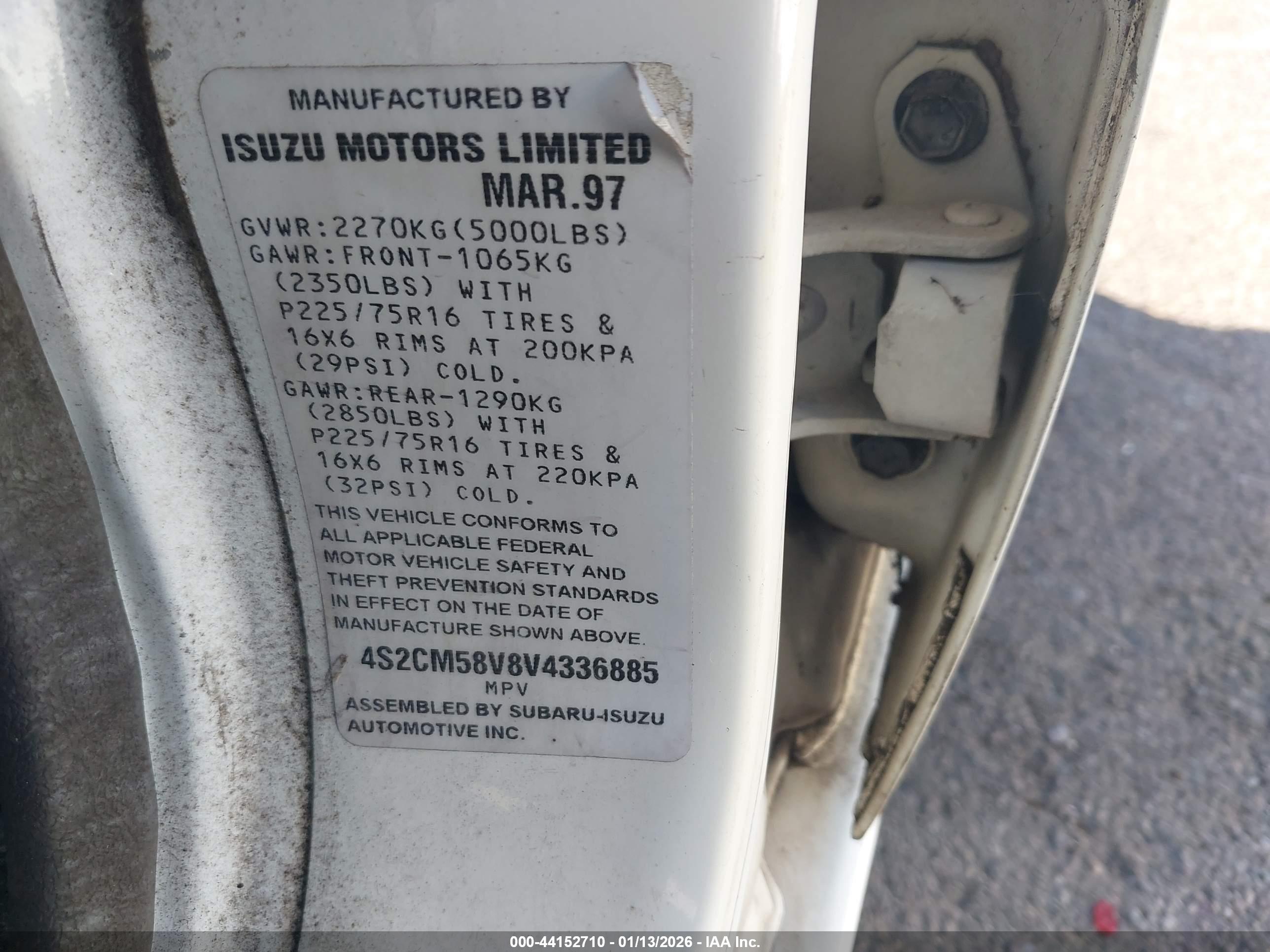 ISUZU RODEO image 9