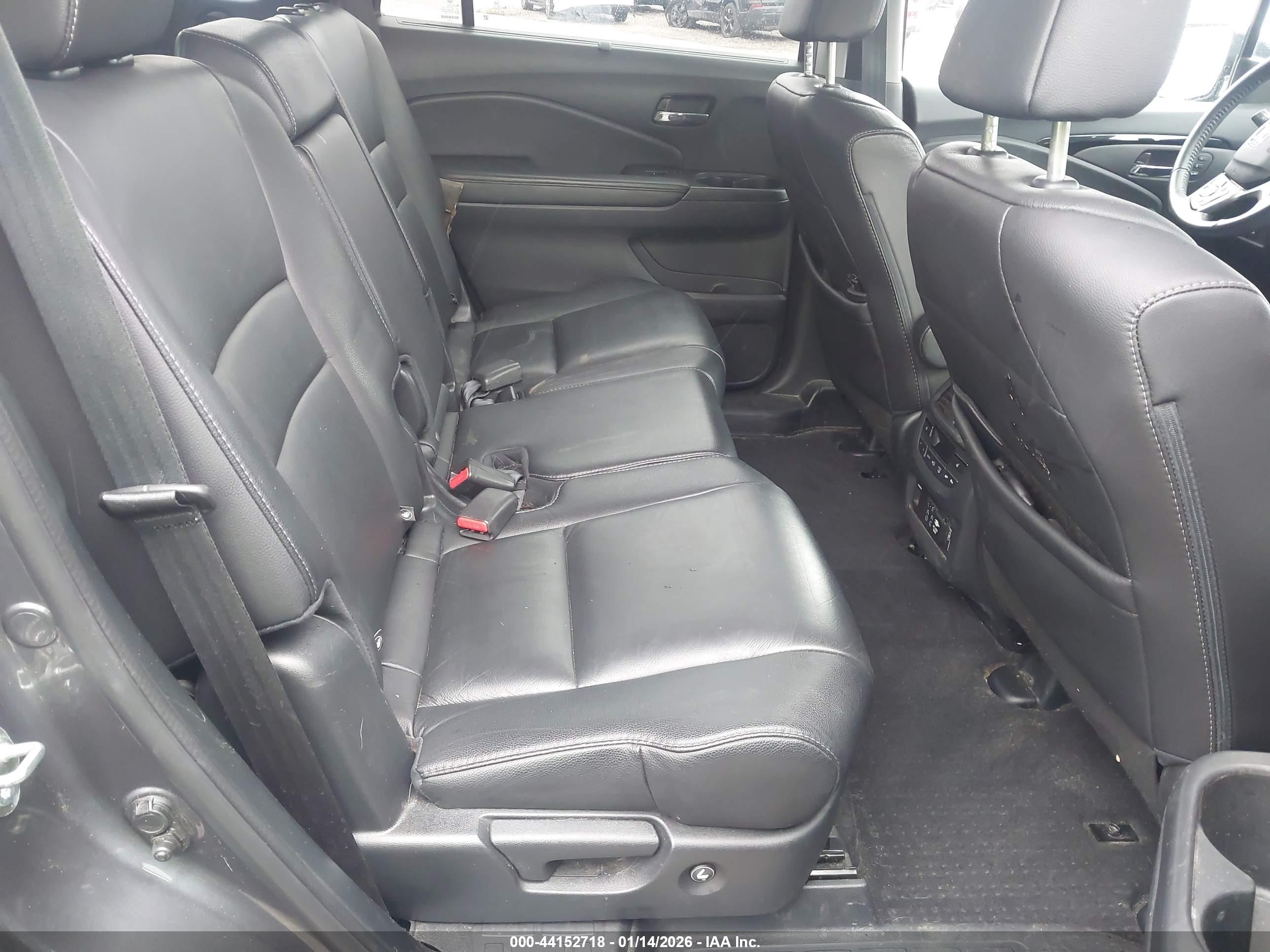 HONDA PILOT image 8