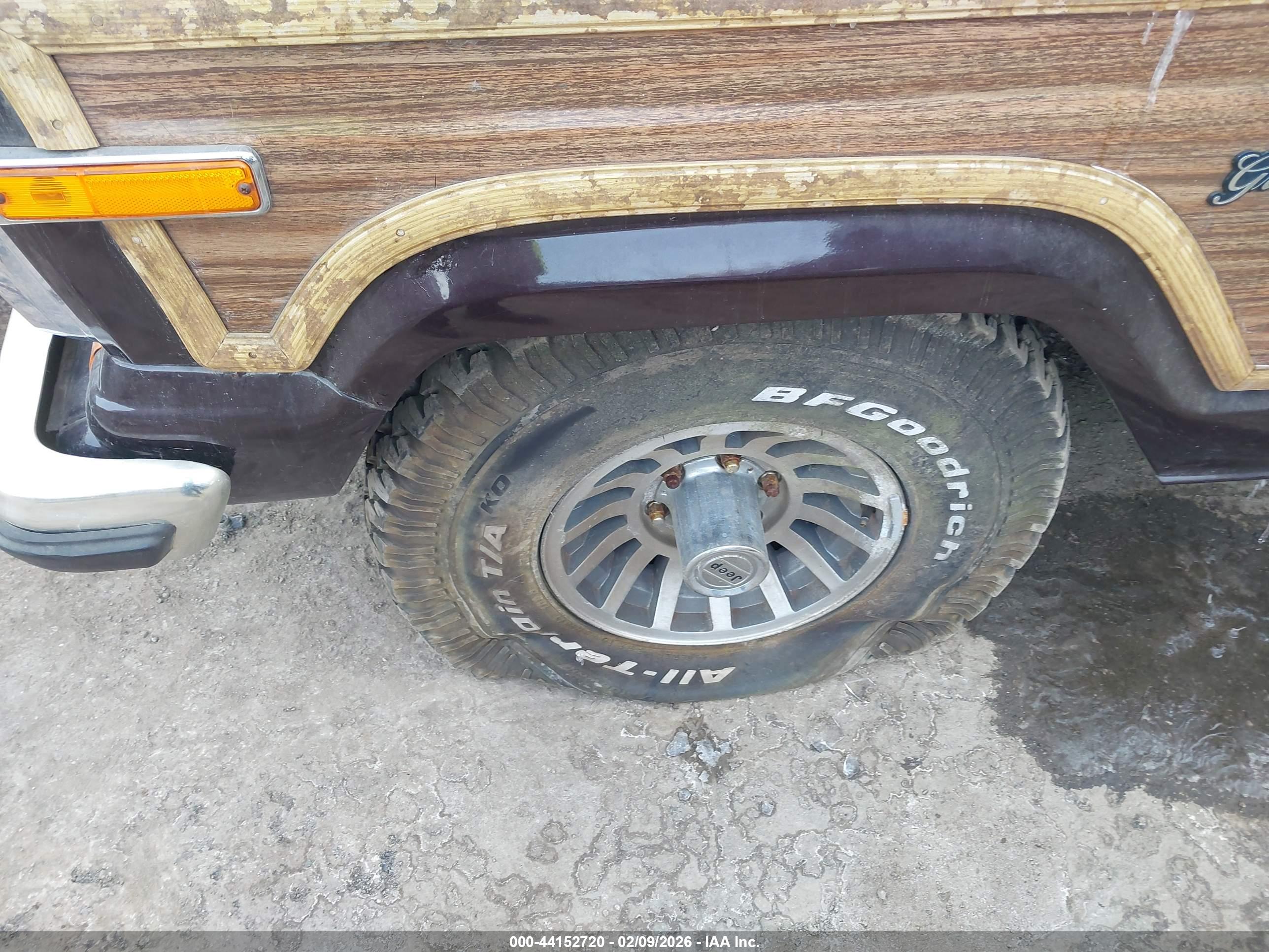 JEEP GRAND image 6
