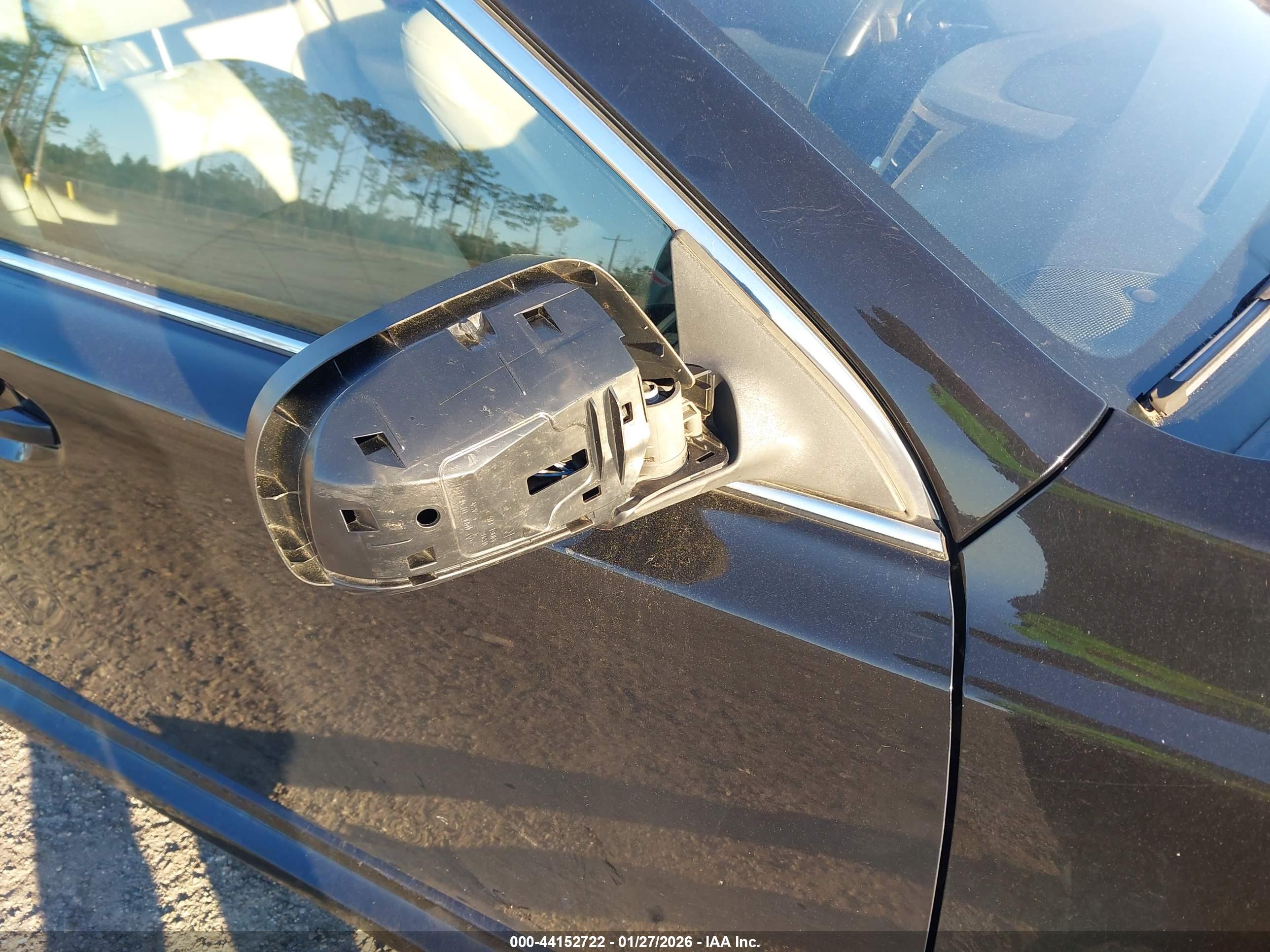 SUBARU LEGACY image 6