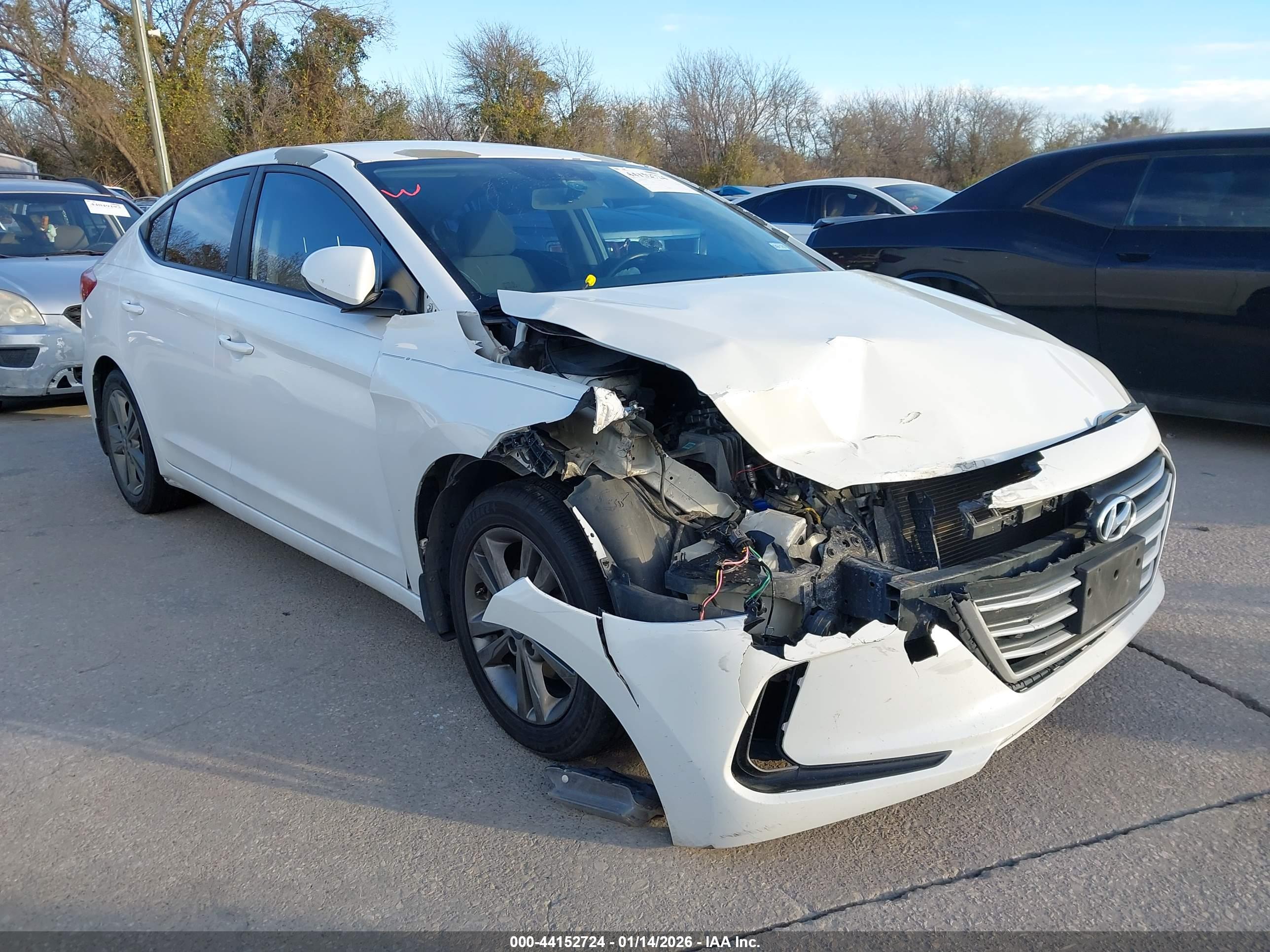 HYUNDAI ELANTRA image 6