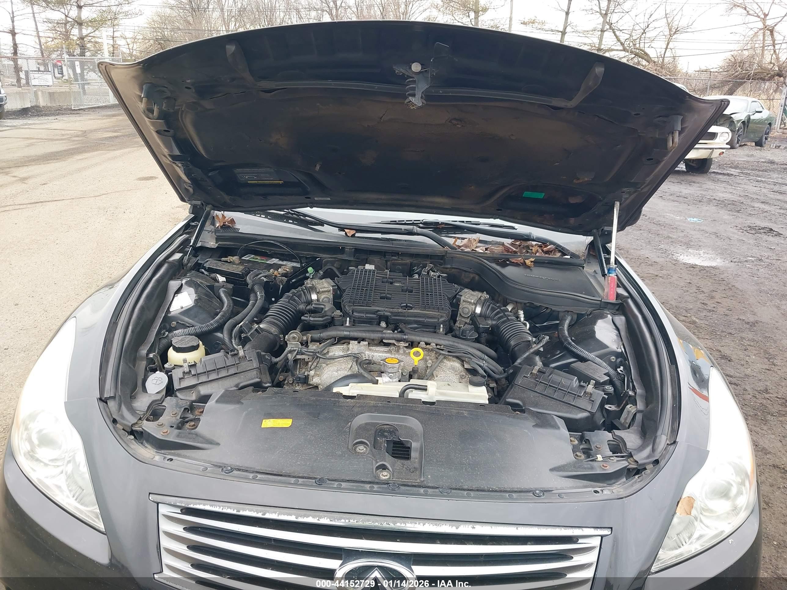 INFINITI G37 image 10