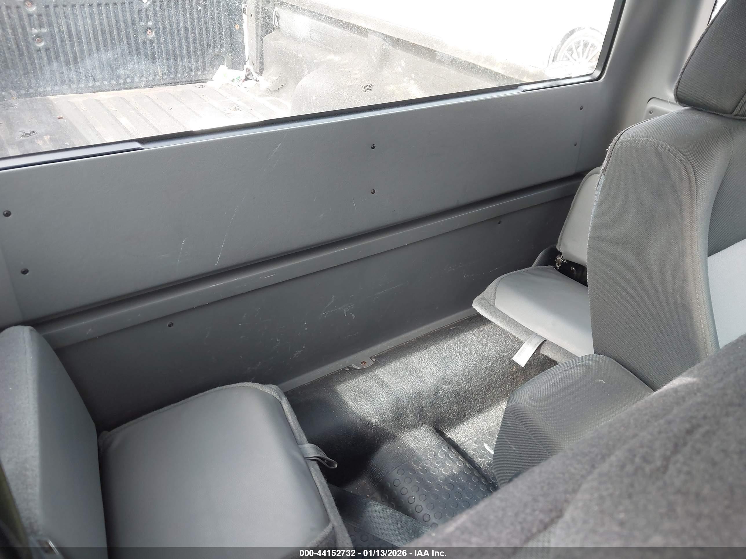 FORD RANGER image 8