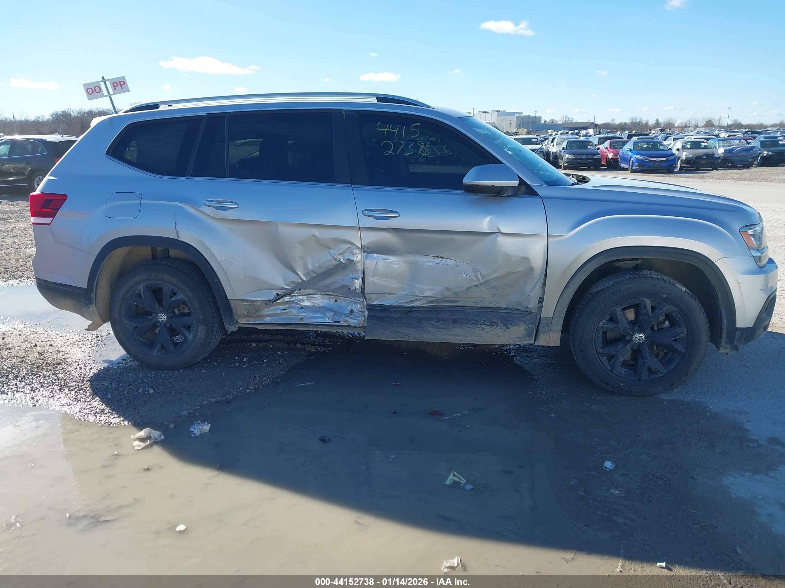 VOLKSWAGEN ATLAS image 6
