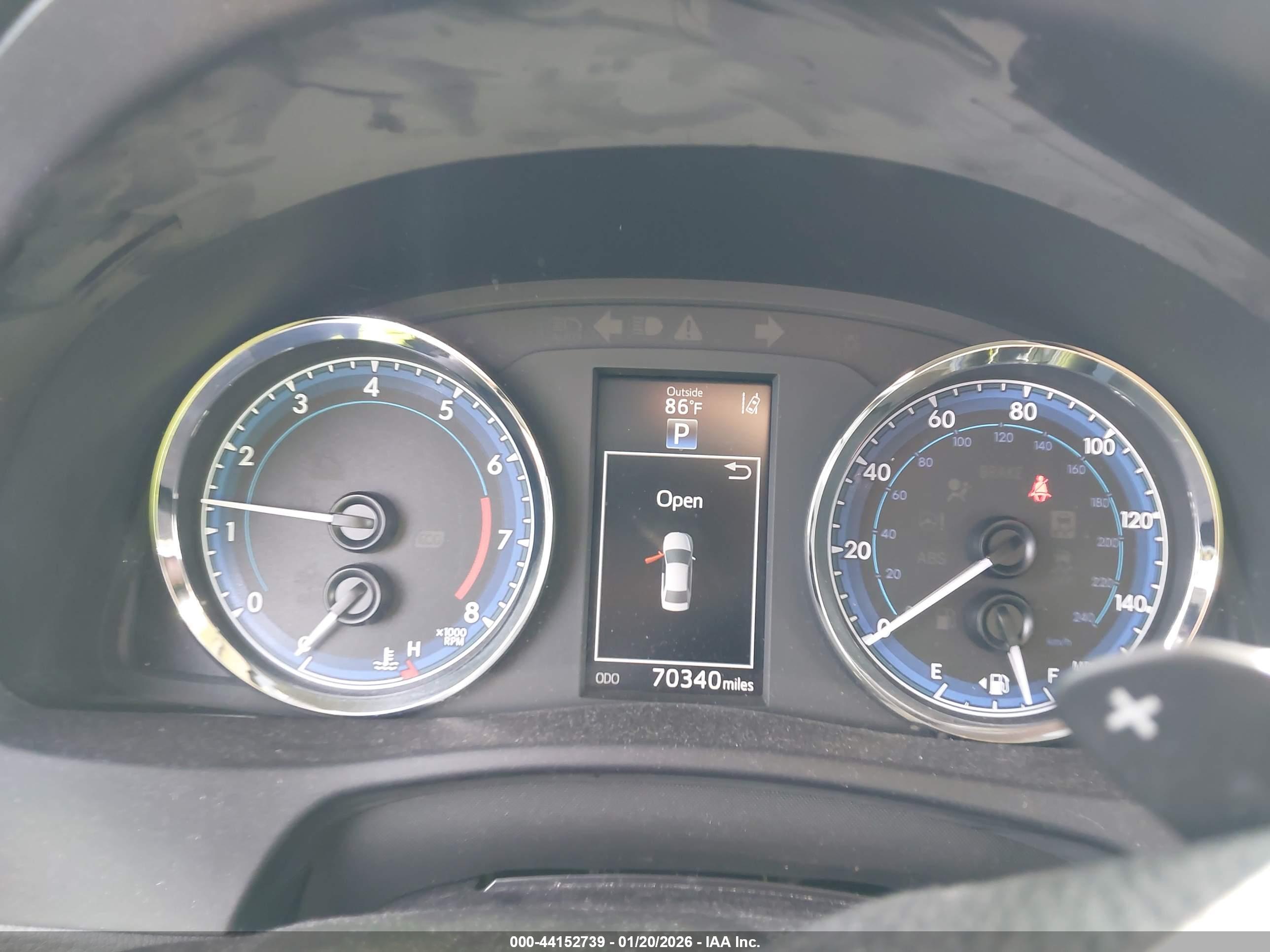 TOYOTA COROLLA image 7