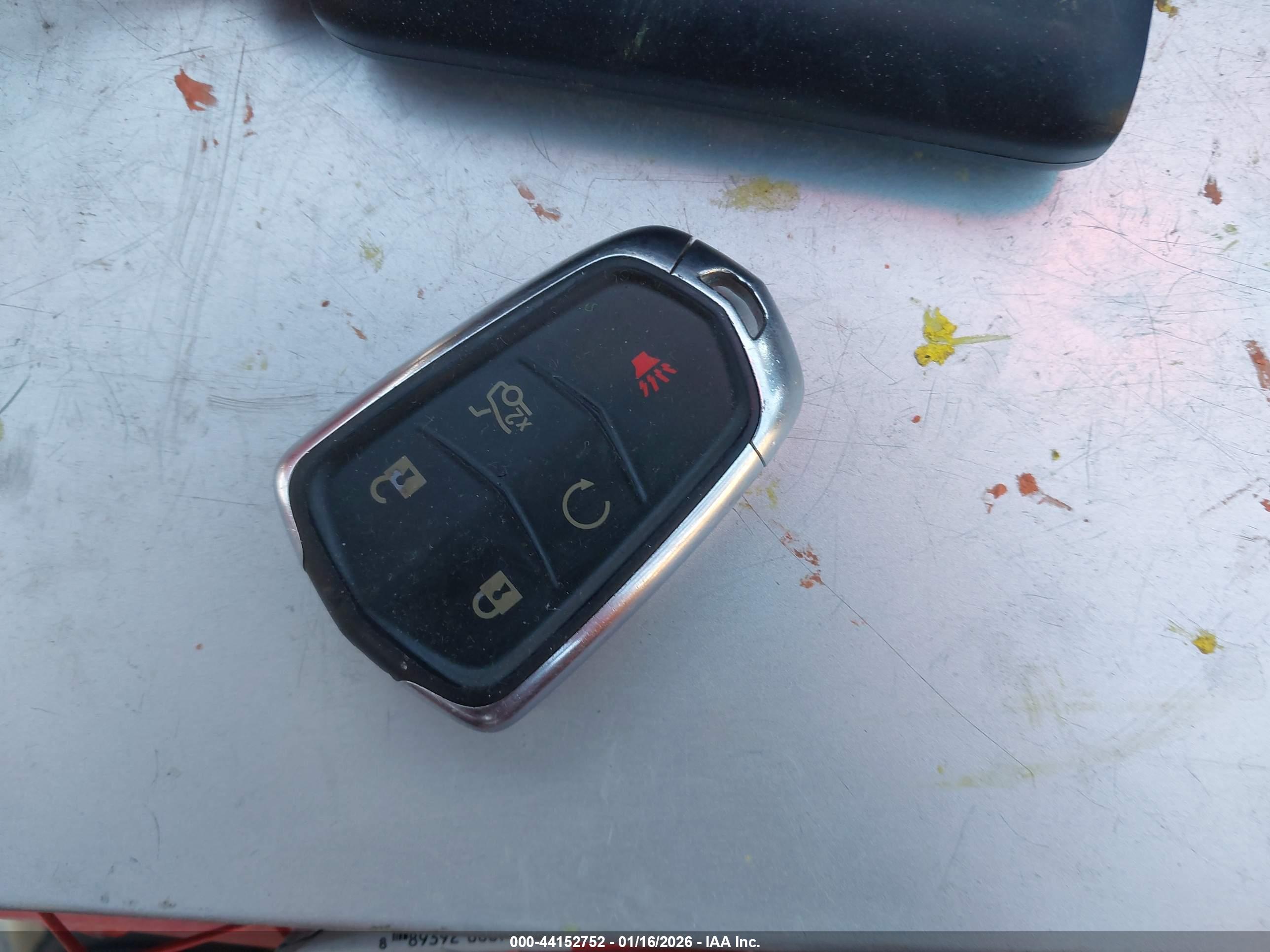 CADILLAC CTS image 11