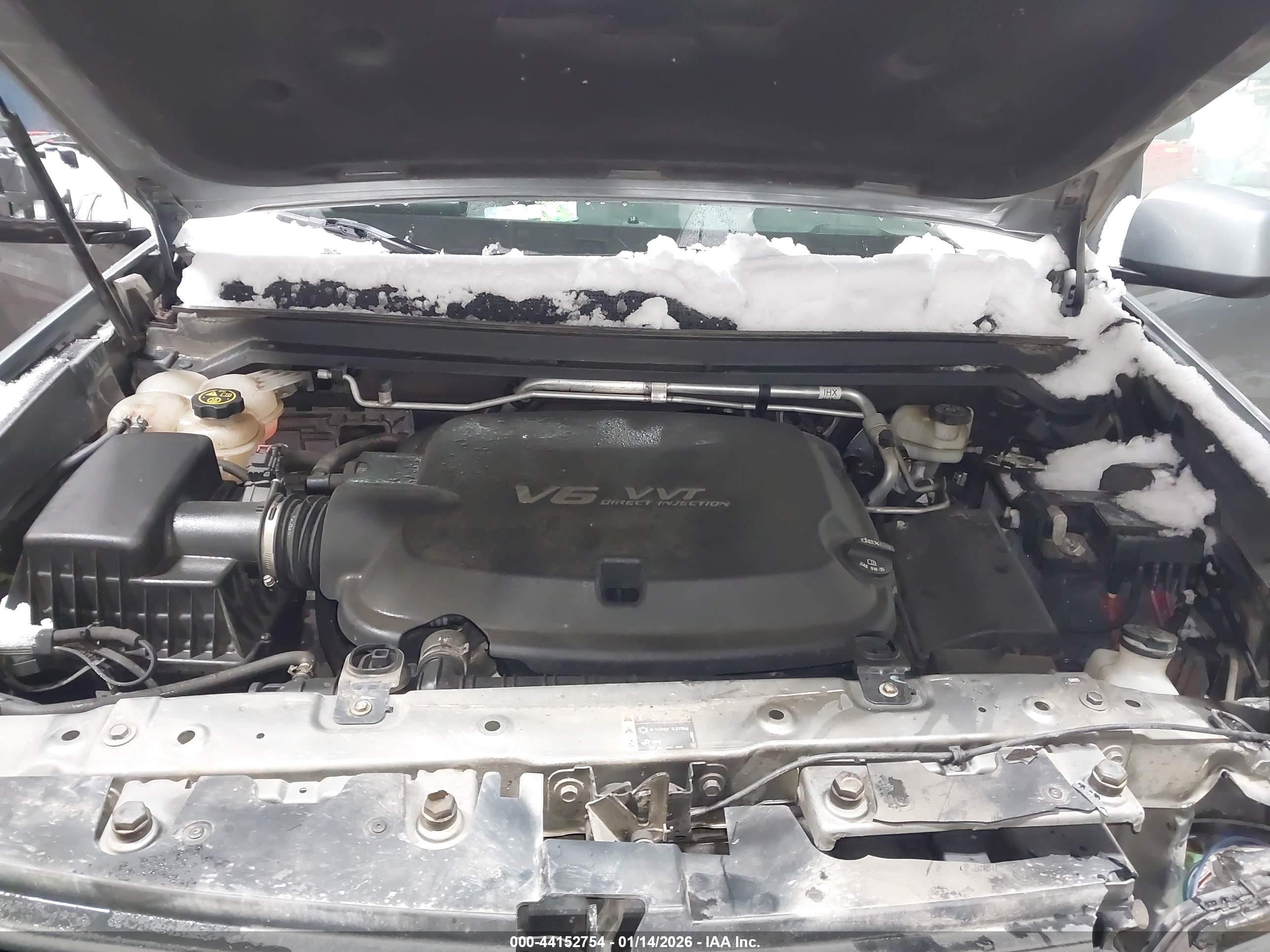 CHEVROLET COLORADO image 10