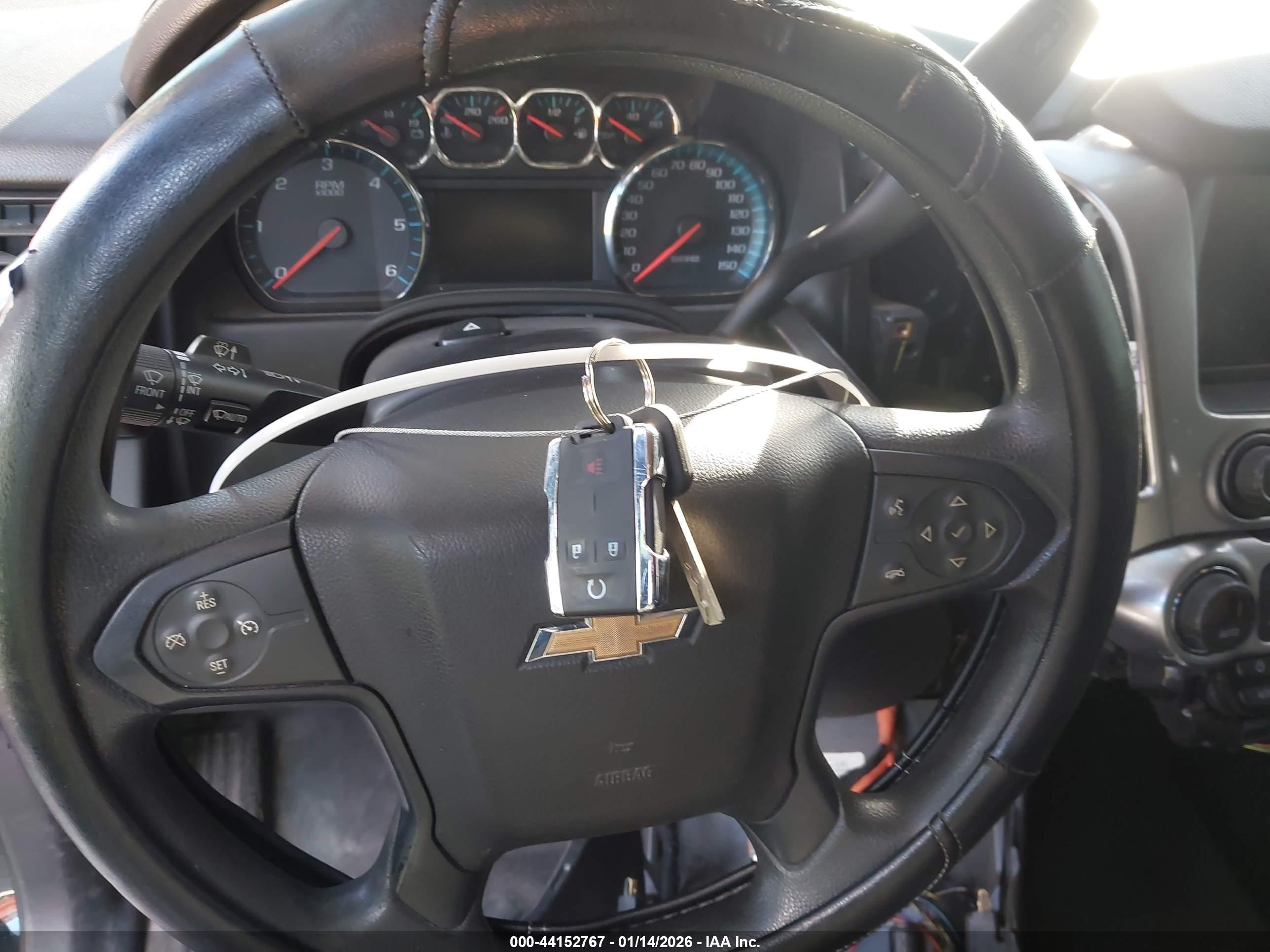 CHEVROLET TAHOE image 11