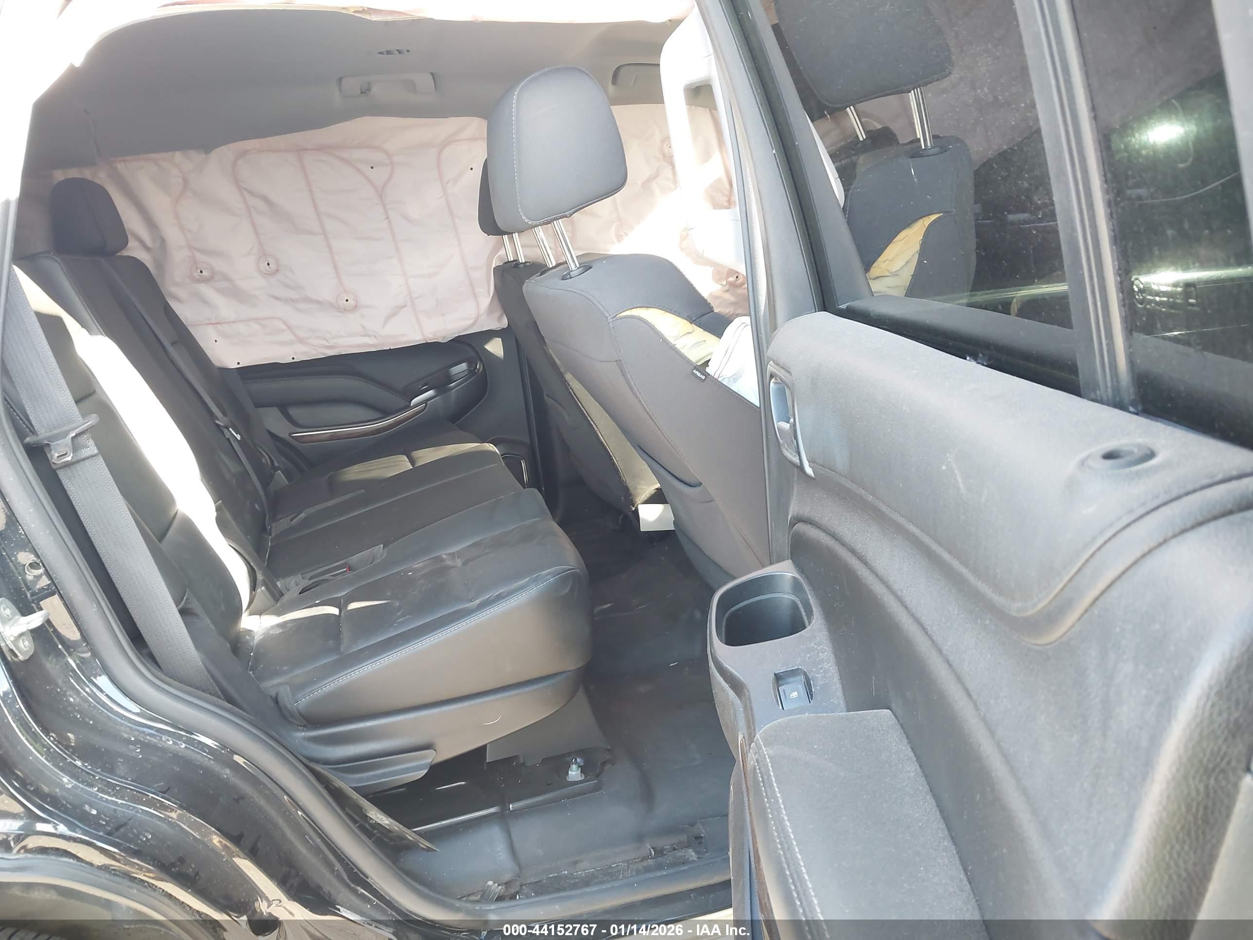 CHEVROLET TAHOE image 8