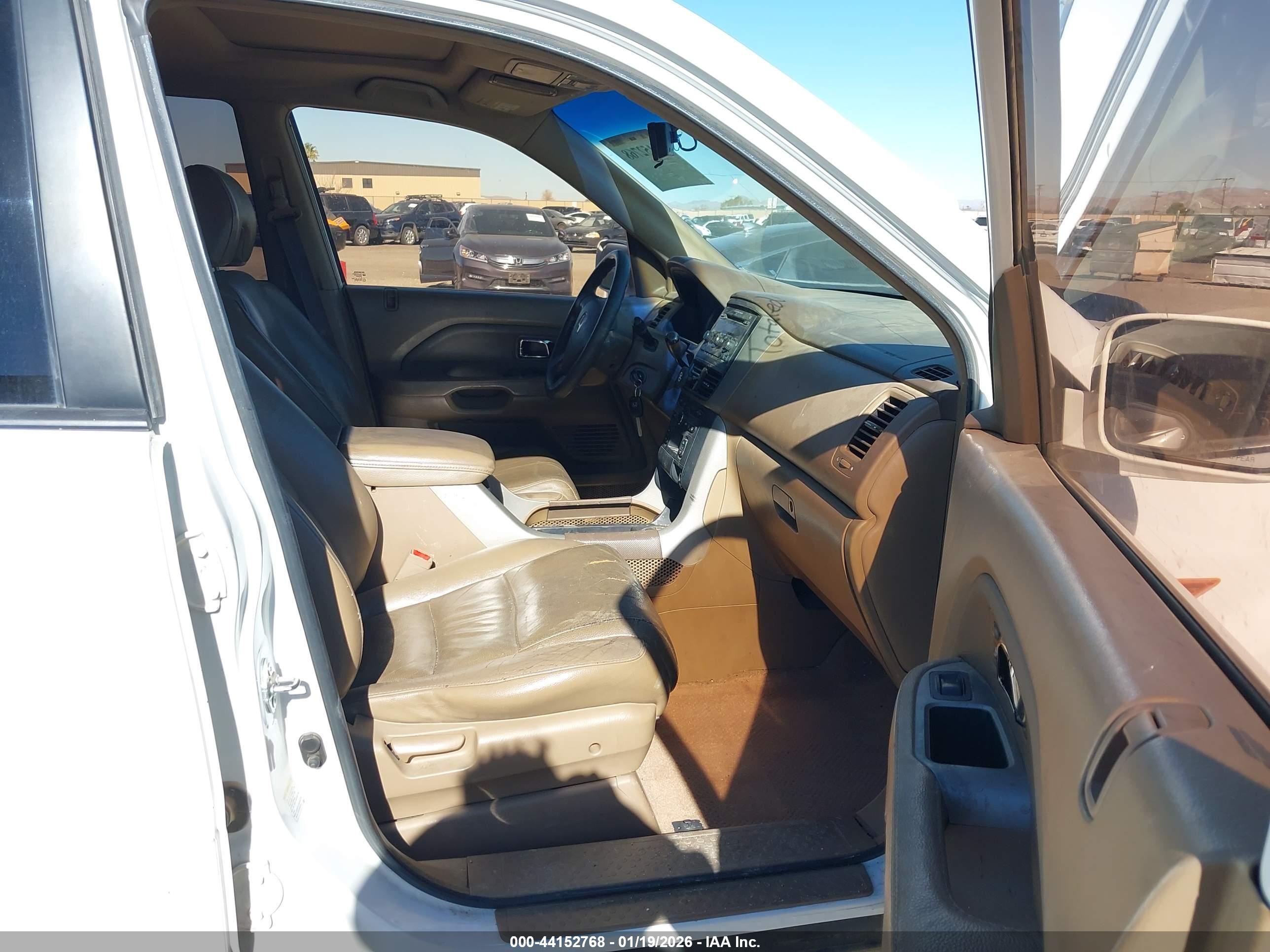 HONDA PILOT image 5